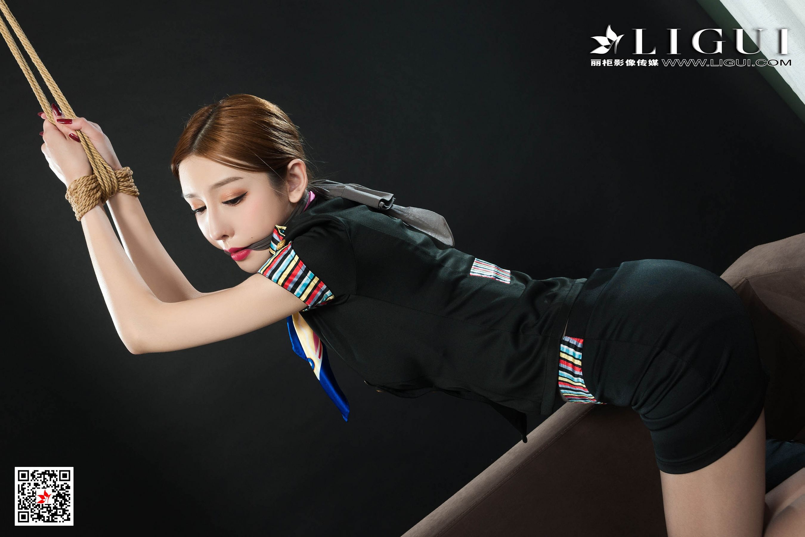 兔子《空姐捆绑绳艺》 [丽柜美束Ligui] 写真集