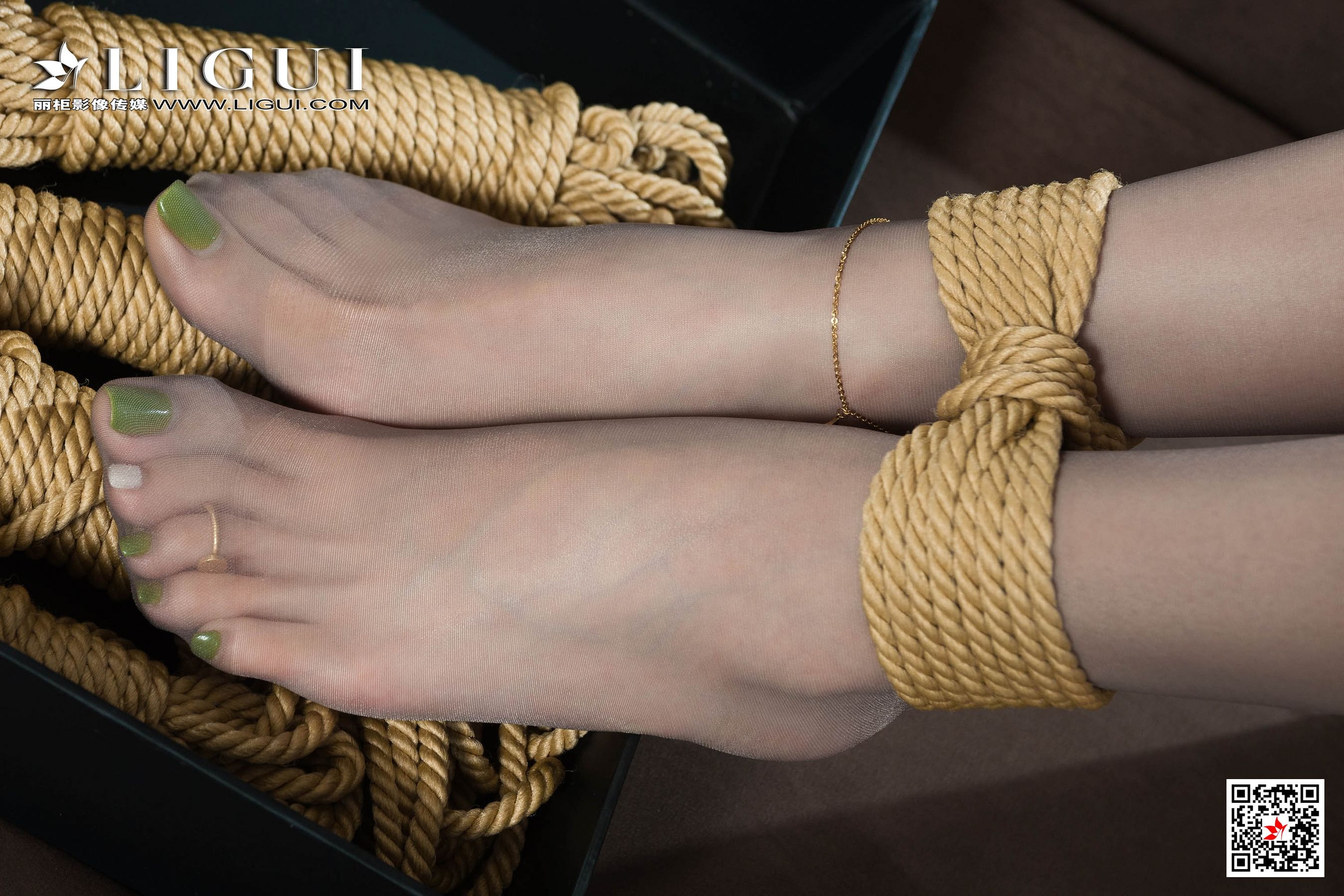 兔子《空姐捆绑绳艺》 [丽柜美束Ligui] 写真集