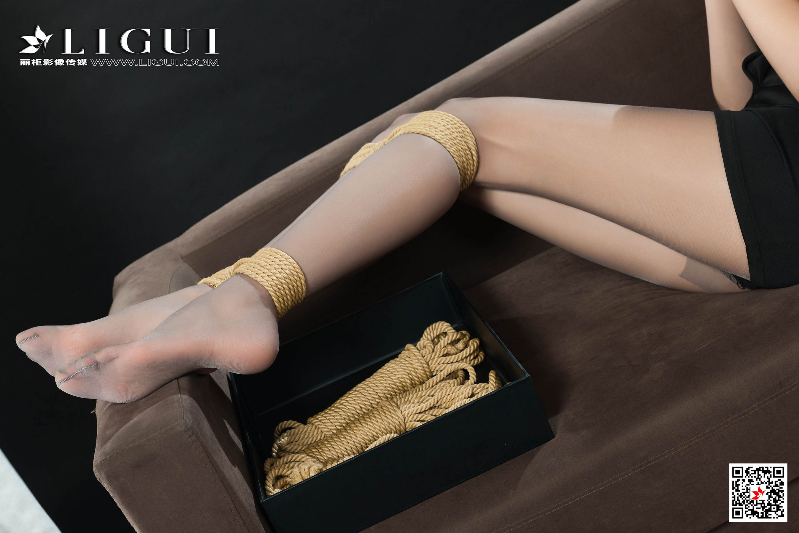 兔子《空姐捆绑绳艺》 [丽柜美束Ligui] 写真集