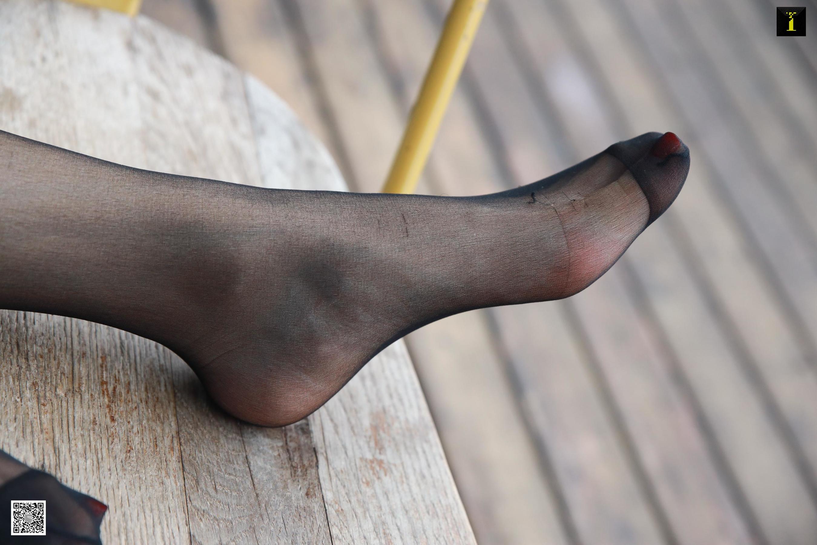 羽西 《魅惑的羽西》 [异思趣向IESS] 丝袜美腿写真集