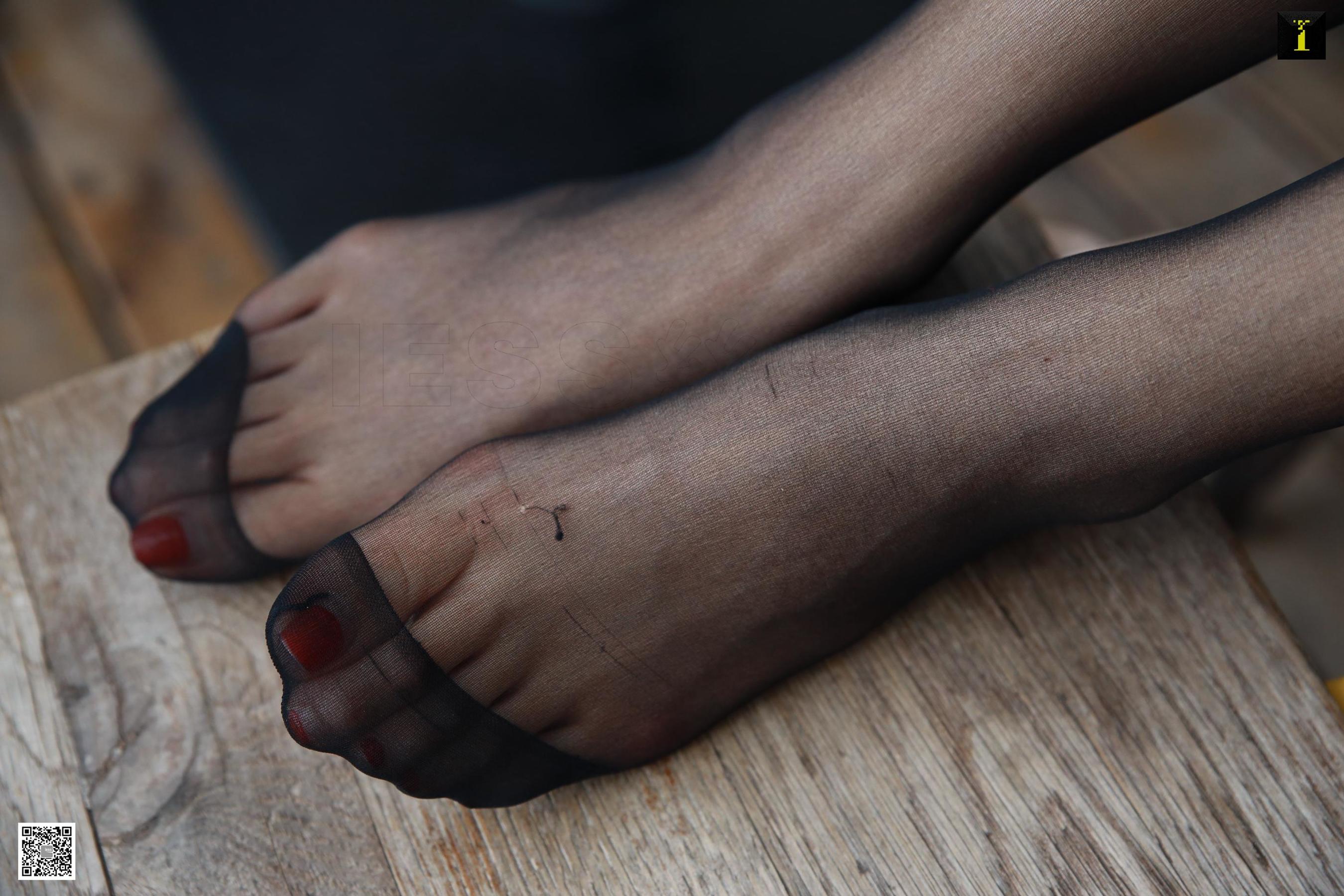 羽西 《魅惑的羽西》 [异思趣向IESS] 丝袜美腿写真集