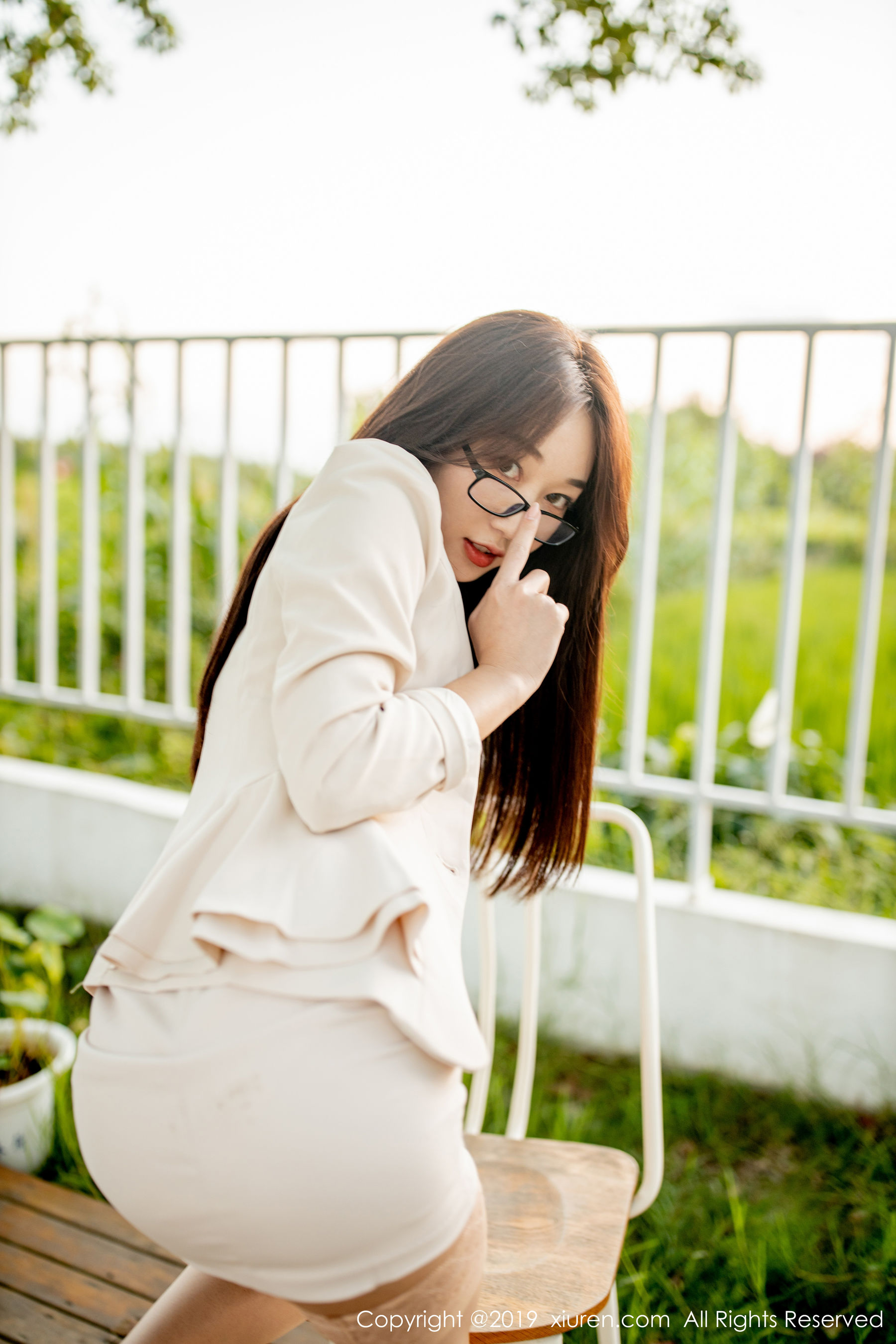 小九月《性感秘书OL》 [秀人XIUREN] No.1700 写真集