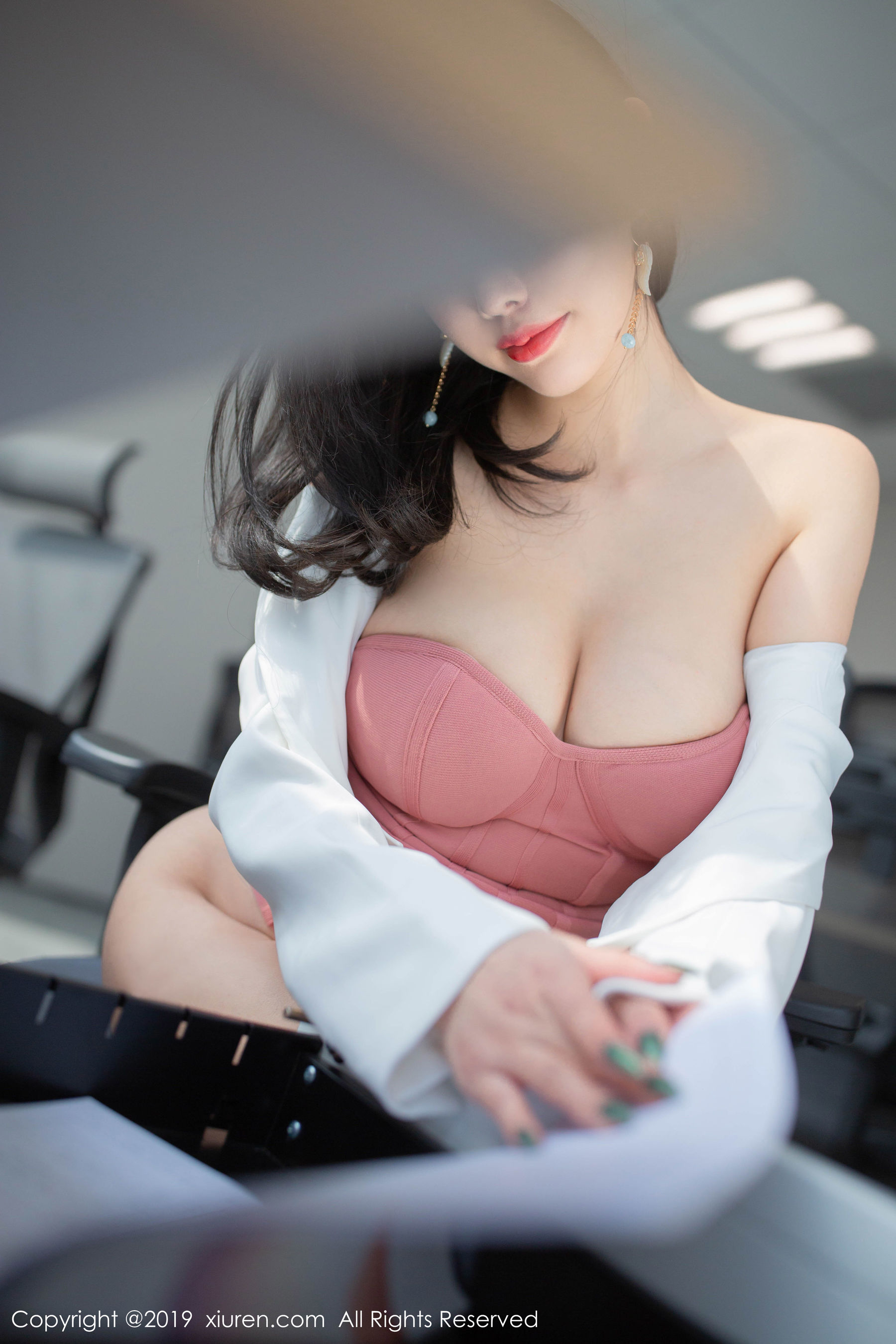 杨晨晨sugar《秘书职业装》 [秀人XIUREN] No.1743 写真集