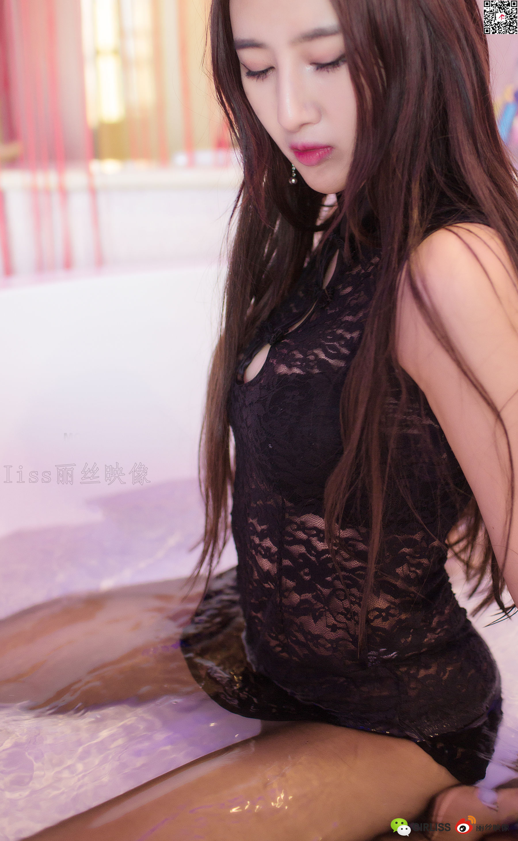 [丽丝映像LISS] 《金屋藏娇》 写真集