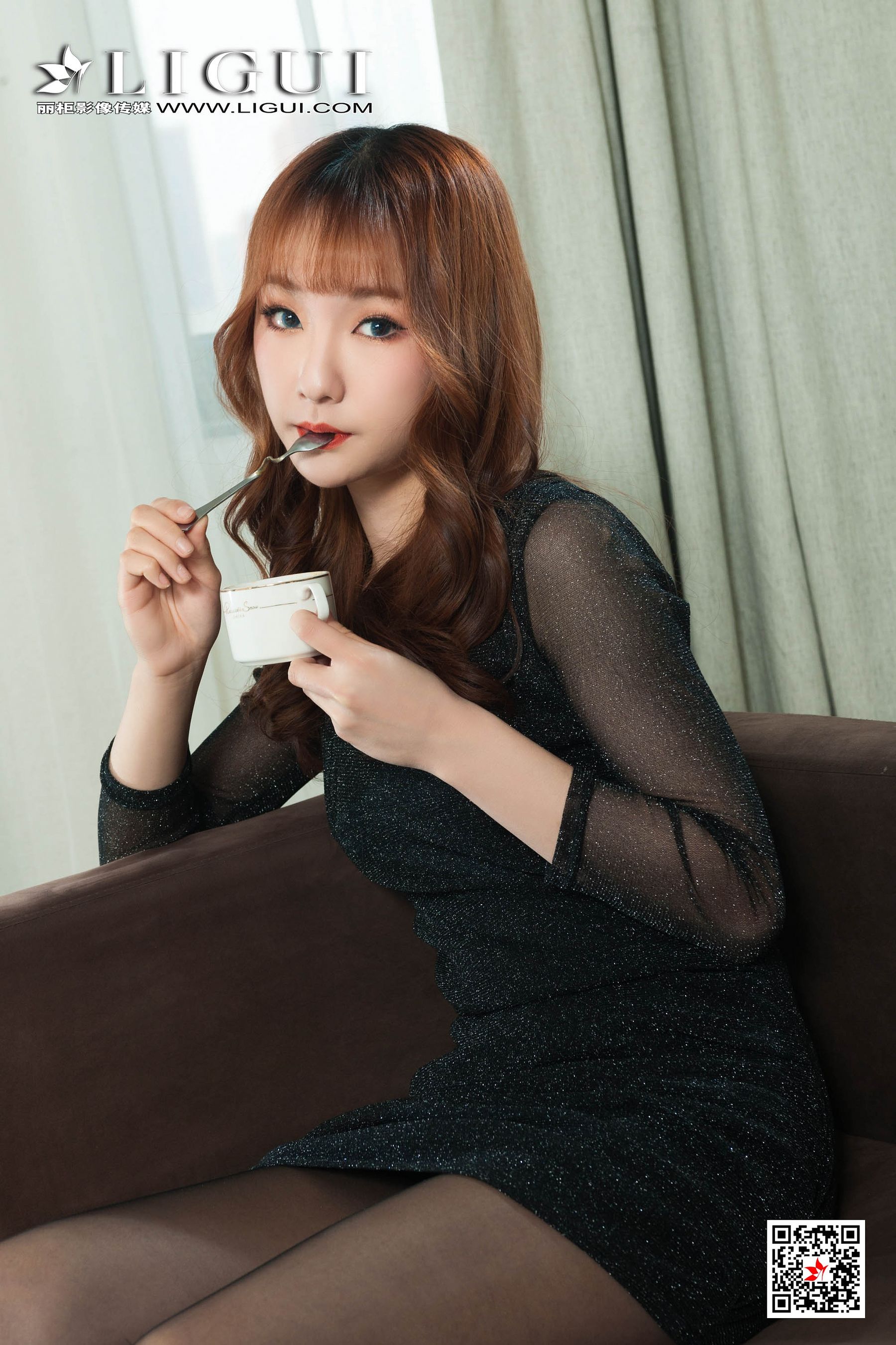 Model 蕊蕊《黑丝袜美腿玉足》 [丽柜Ligui] 写真集