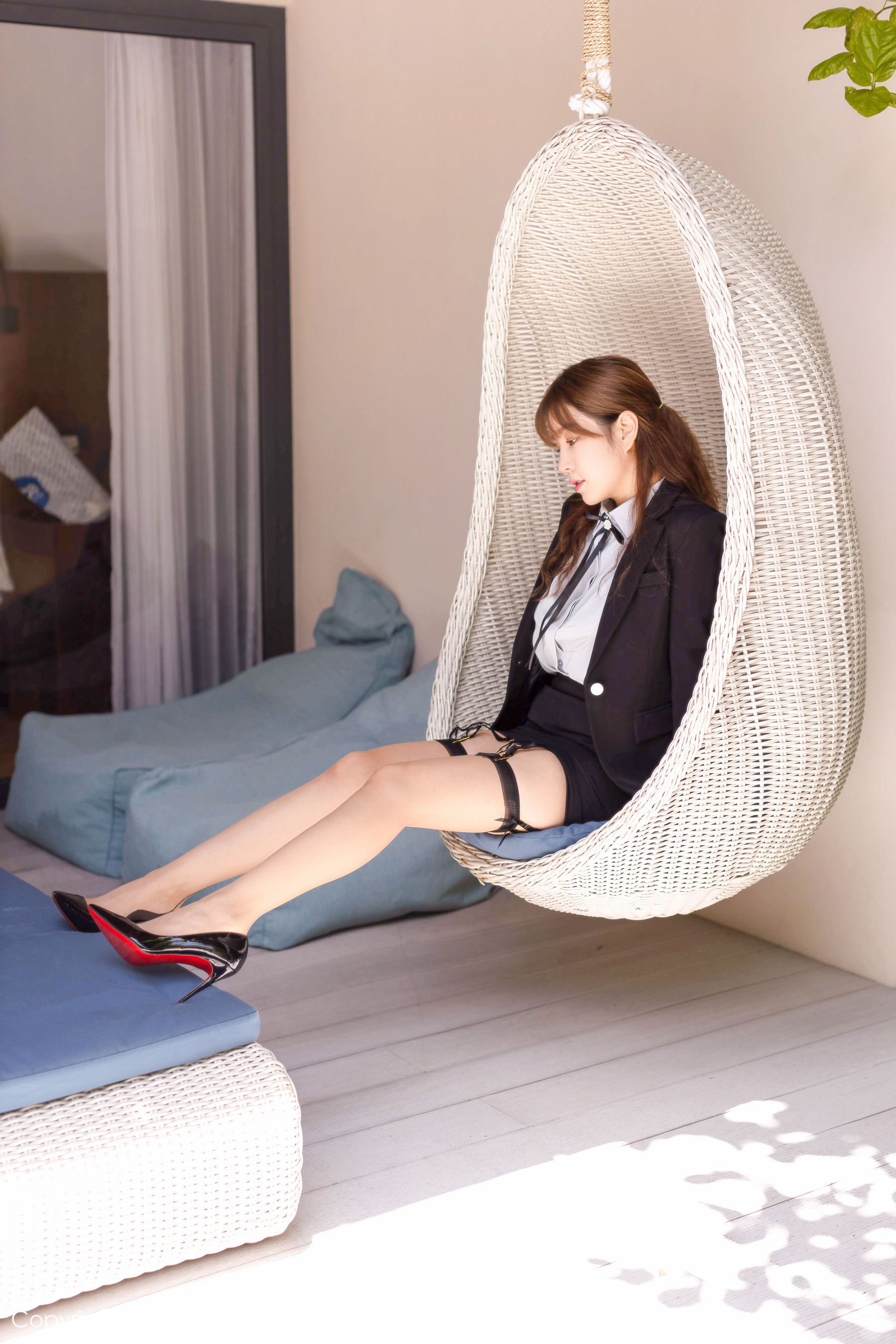 王雨纯《酒店女管家剧情系列》 [尤蜜荟YouMi] Vol.386 写真集