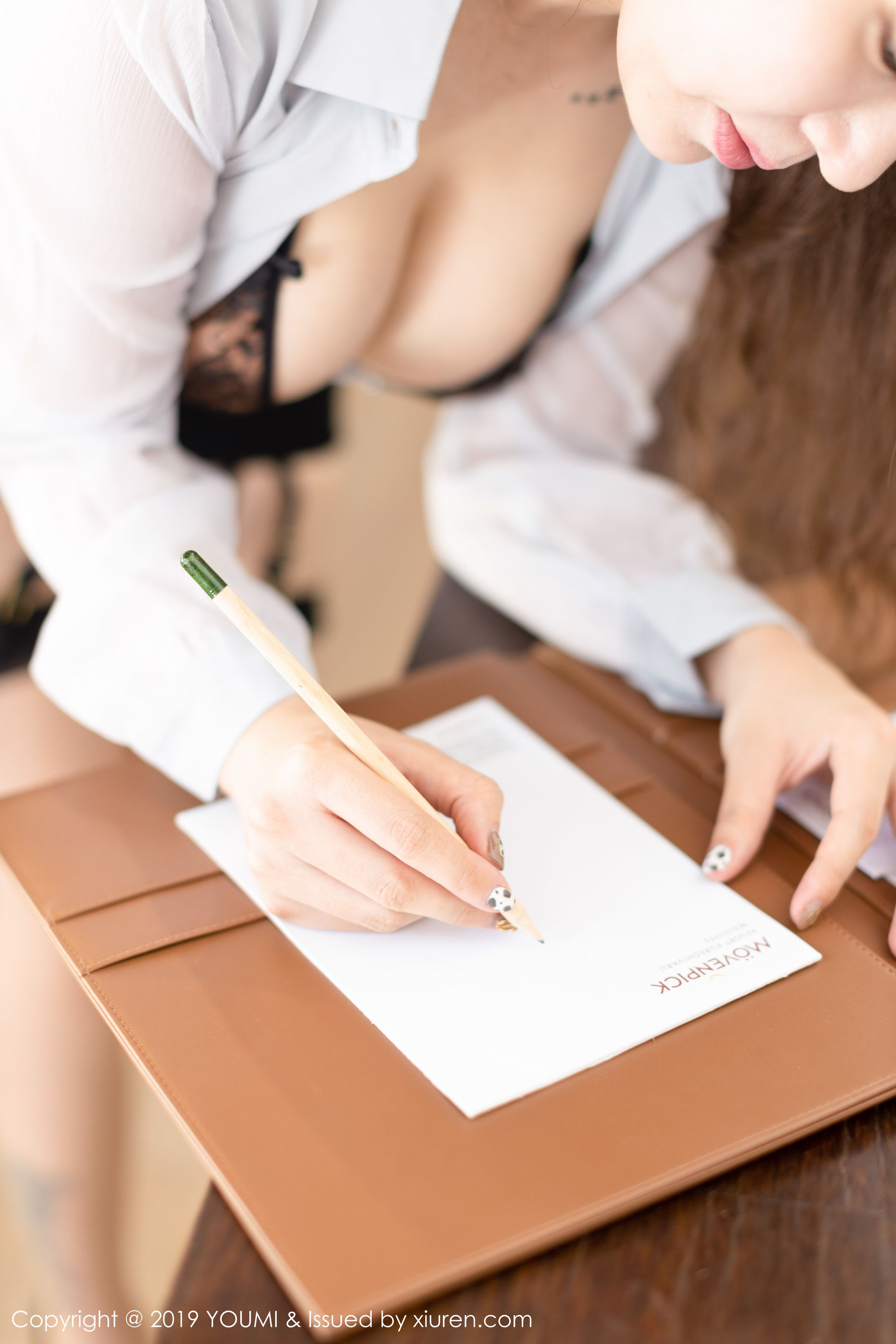 王雨纯《酒店女管家剧情系列》 [尤蜜荟YouMi] Vol.386 写真集