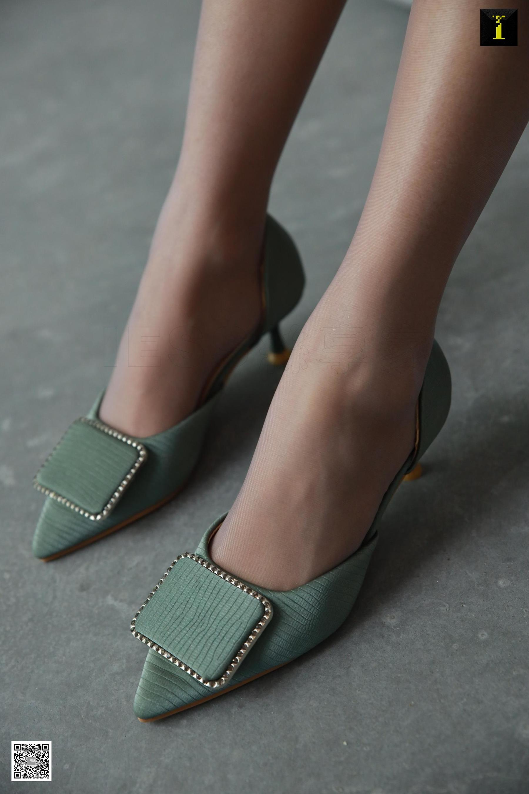 婉萍 《满园春色关不住》 [异思趣向IESS] 写真集