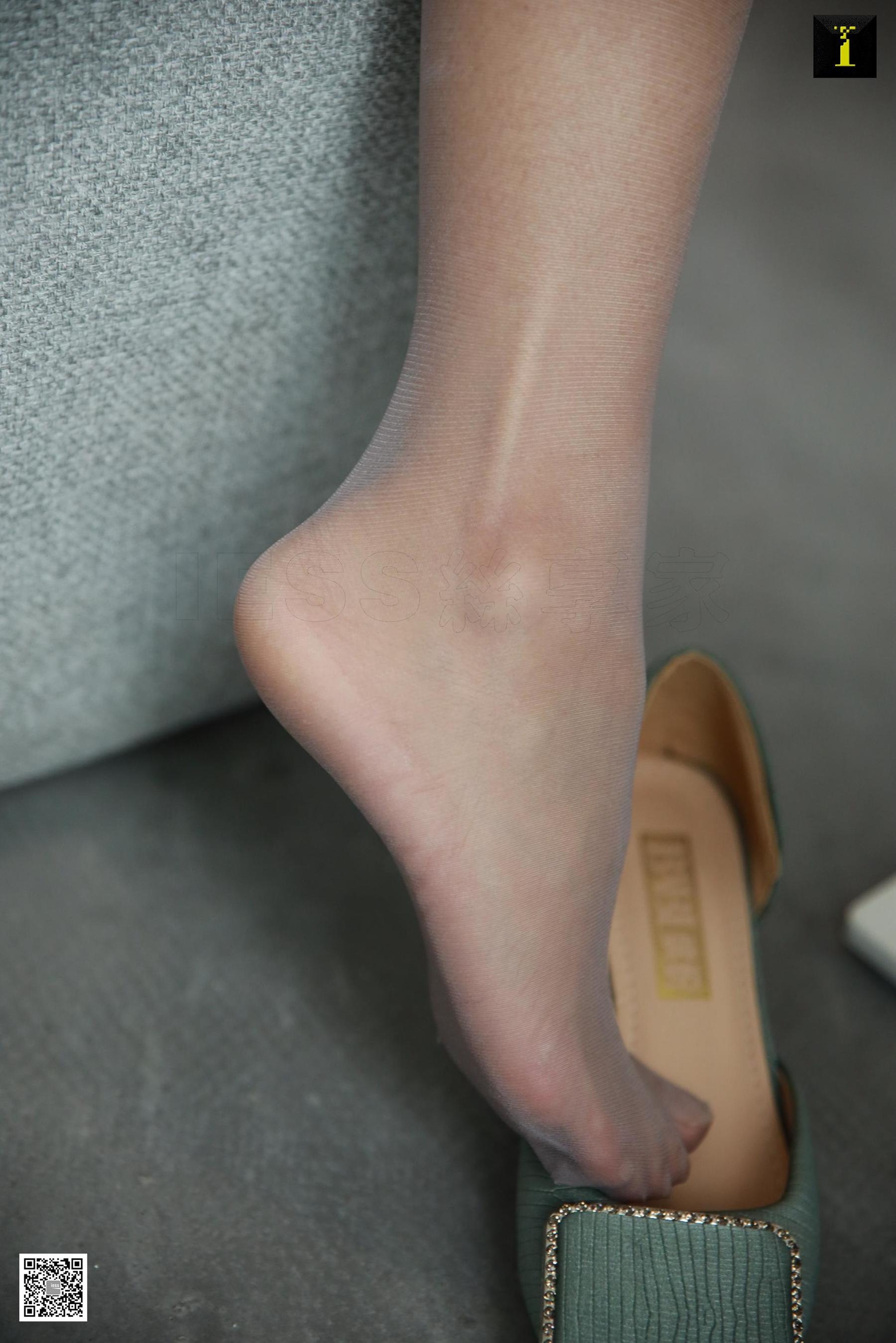 婉萍 《满园春色关不住》 [异思趣向IESS] 写真集