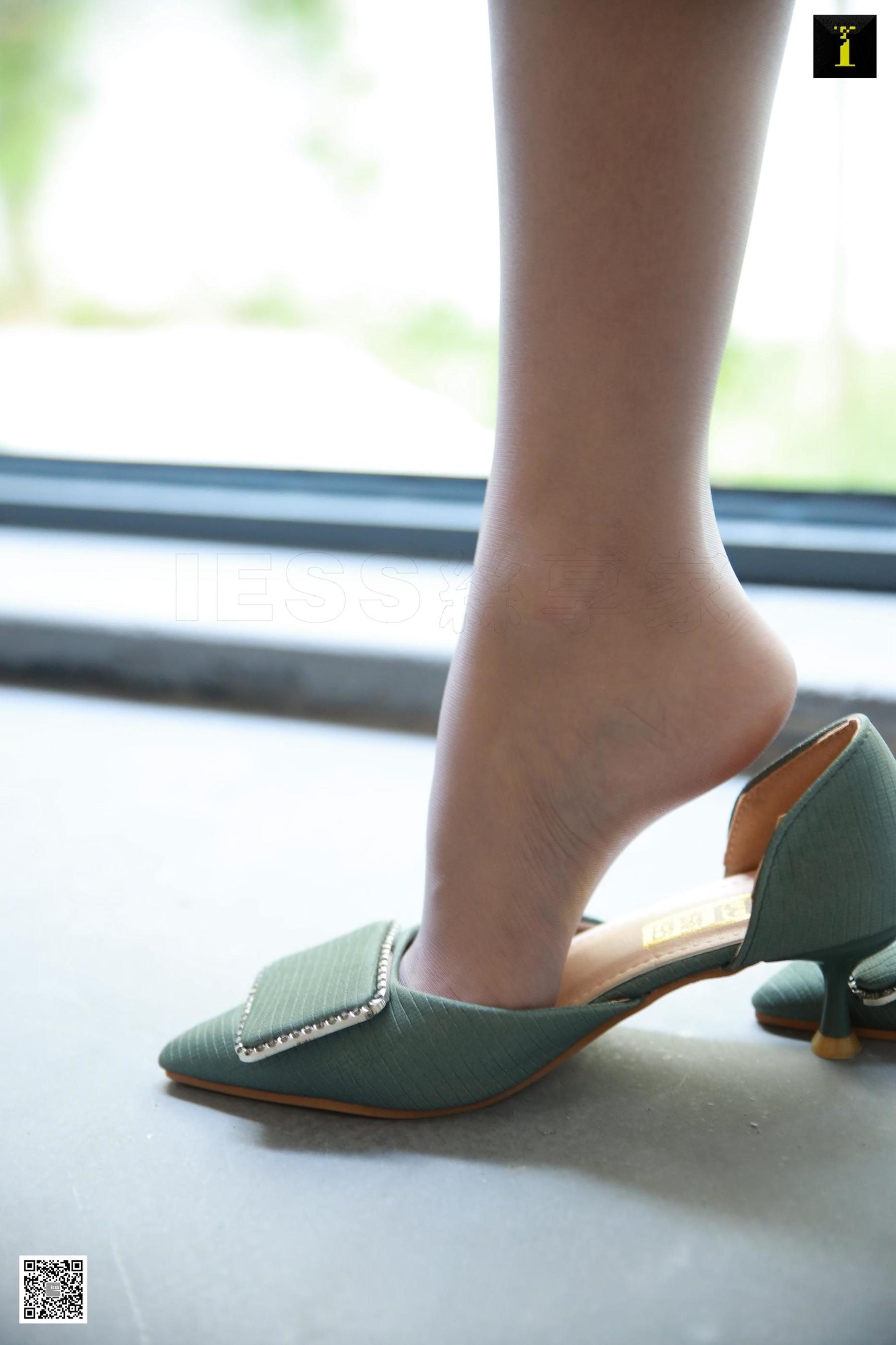 婉萍 《满园春色关不住》 [异思趣向IESS] 写真集