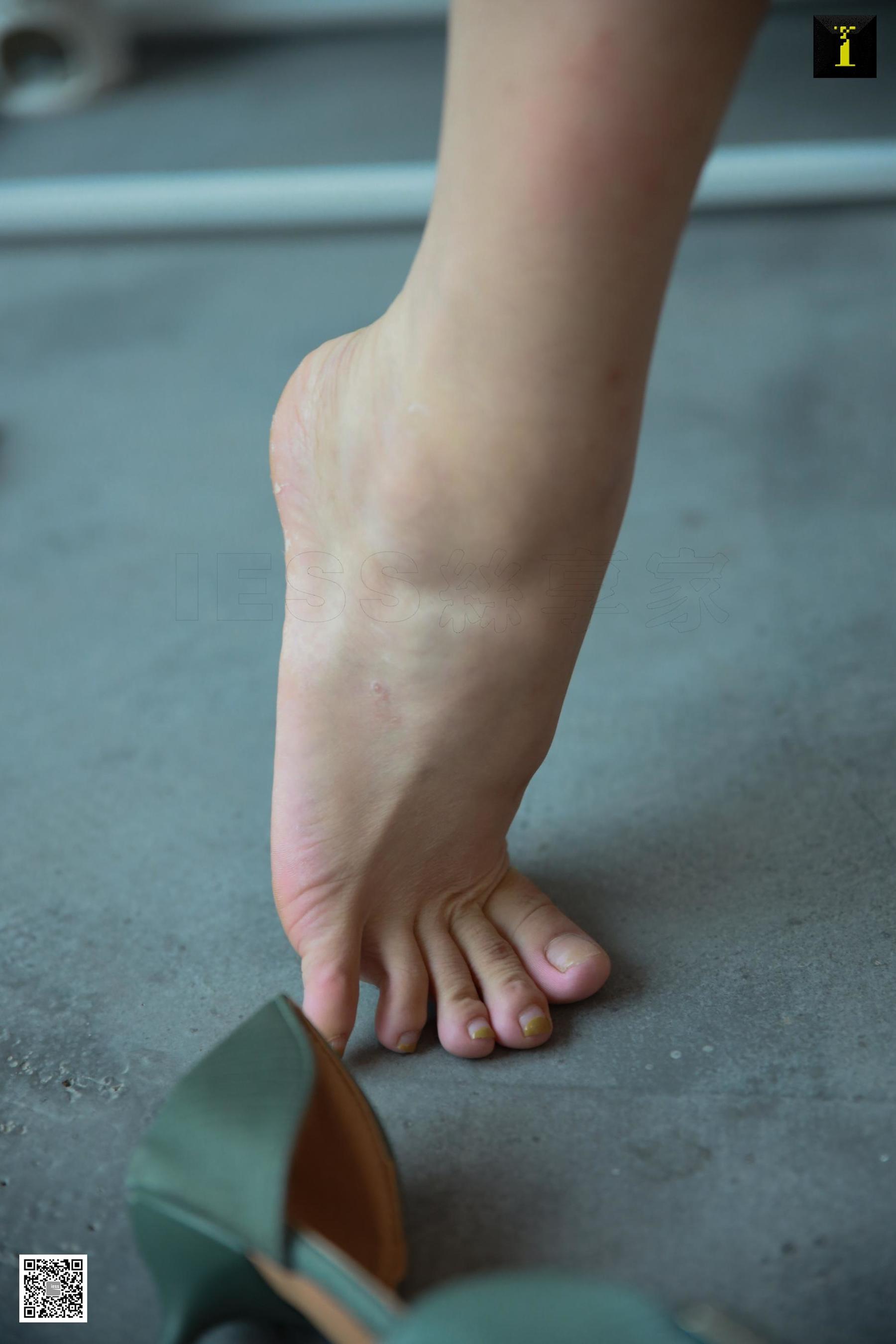 糖糖 《护腿进行曲》 [异思趣向IESS] 写真集