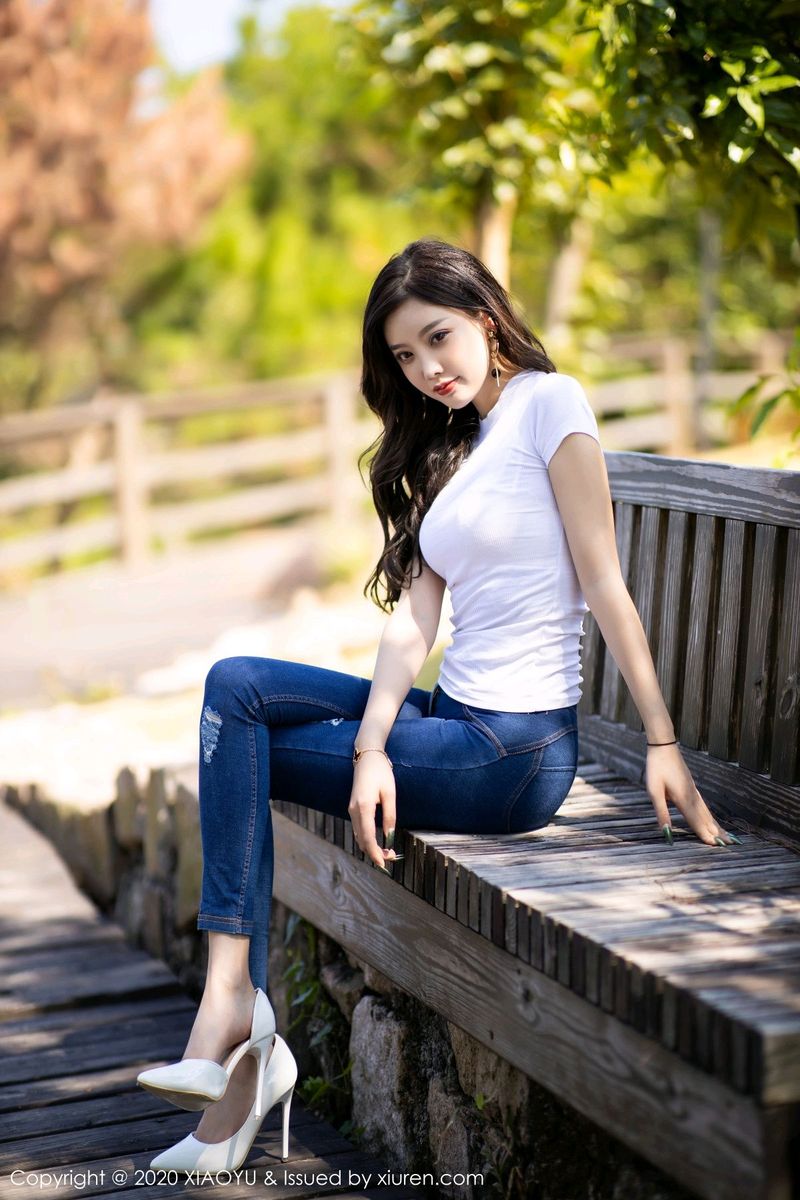 [XIAOYU语画界] 性感女神杨晨晨sugar牛仔裤迷人私房写真 VOL.300