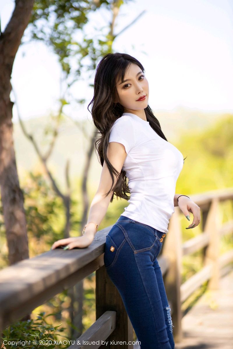 [XIAOYU语画界] 性感女神杨晨晨sugar牛仔裤迷人私房写真 VOL.300