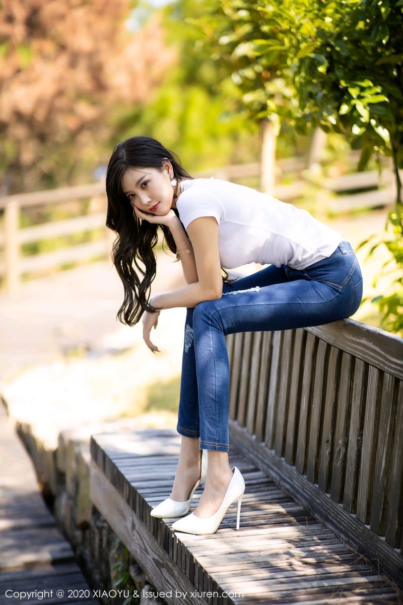 [XIAOYU语画界] 性感女神杨晨晨sugar牛仔裤迷人私房写真 VOL.300