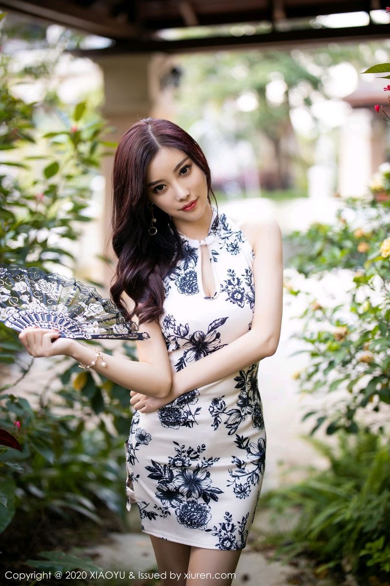 [XIAOYU语画界] 性感女神杨晨晨sugar丝袜美腿素雅旗袍妖娆写真 VOL.318