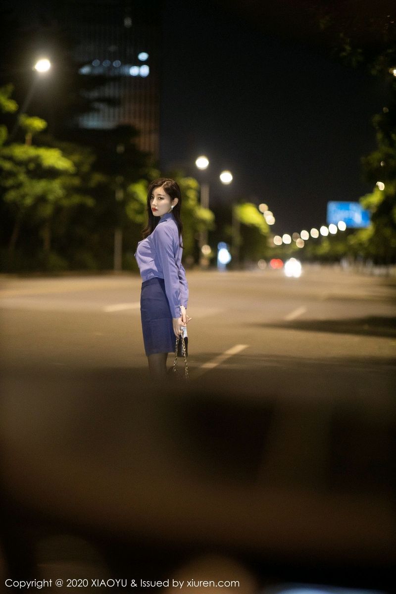 [XIAOYU语画界] 性感女神杨晨晨sugar黑丝美腿内衣诱惑迷人街拍 VOL.323