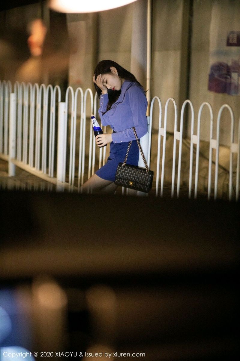 [XIAOYU语画界] 性感女神杨晨晨sugar黑丝美腿内衣诱惑迷人街拍 VOL.323