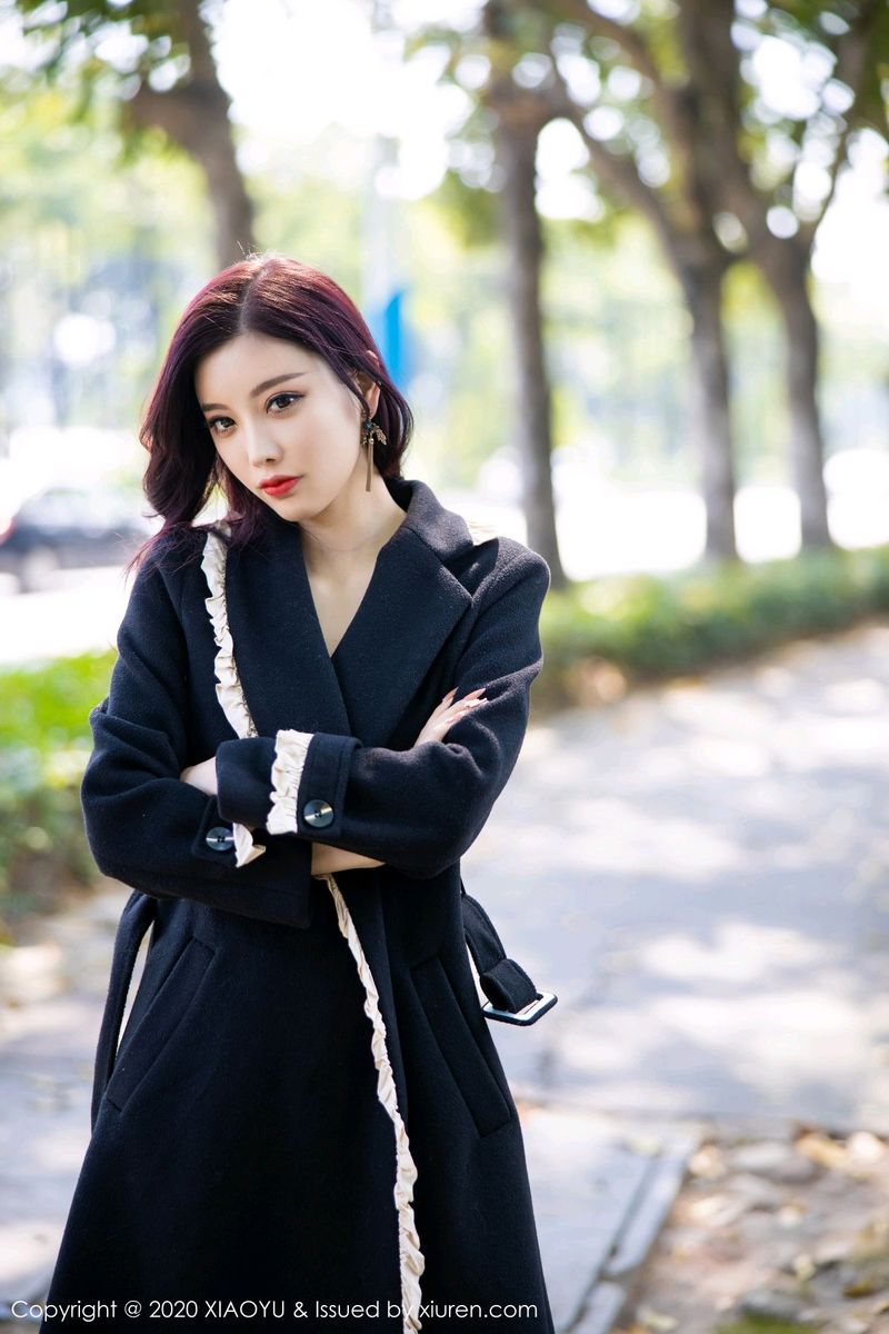 [XIAOYU语画界] 性感女神杨晨晨sugar黑丝网袜飒爽皮衣户外写真 VOL.338