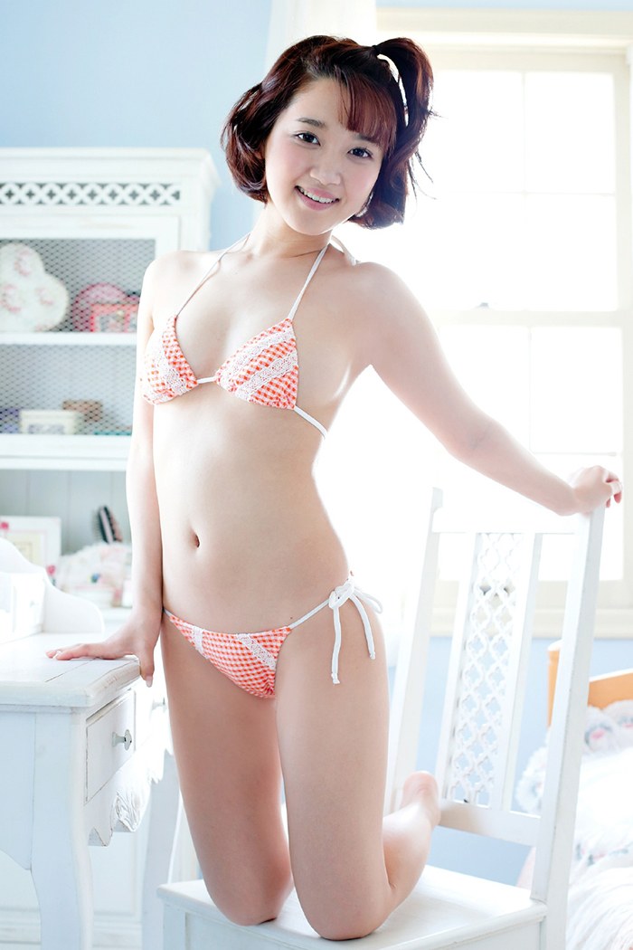 俏皮嫩妹塚原童颜巨乳秀劲爆身材