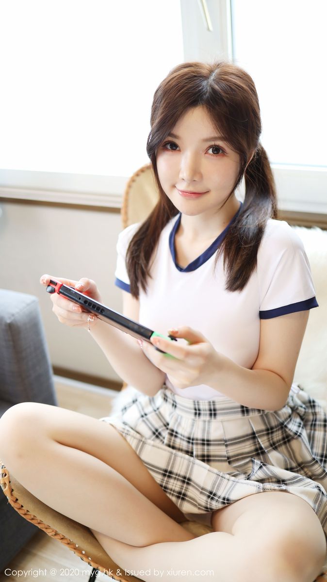 [MyGirl美媛馆] 性感女神糯美子Mini双马尾清纯不失性感日本旅拍  Vol.430