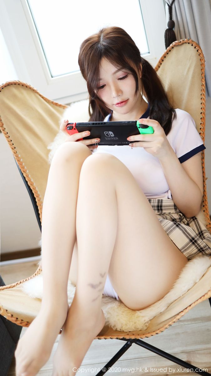 [MyGirl美媛馆] 性感女神糯美子Mini双马尾清纯不失性感日本旅拍  Vol.430