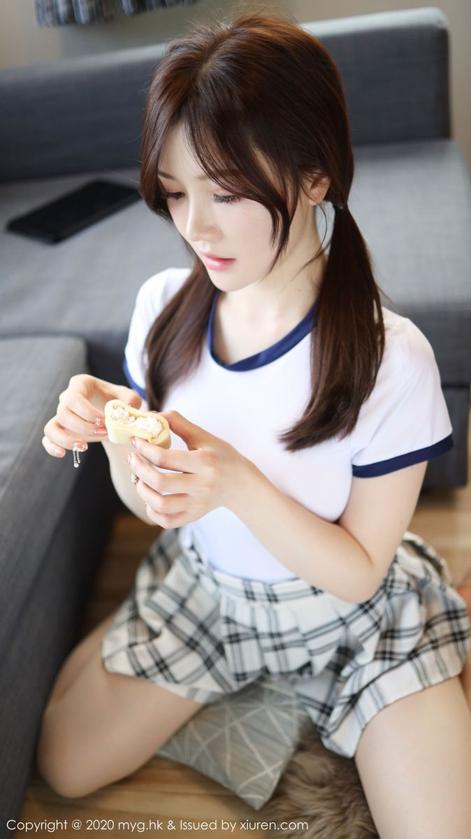 [MyGirl美媛馆] 性感女神糯美子Mini双马尾清纯不失性感日本旅拍  Vol.430