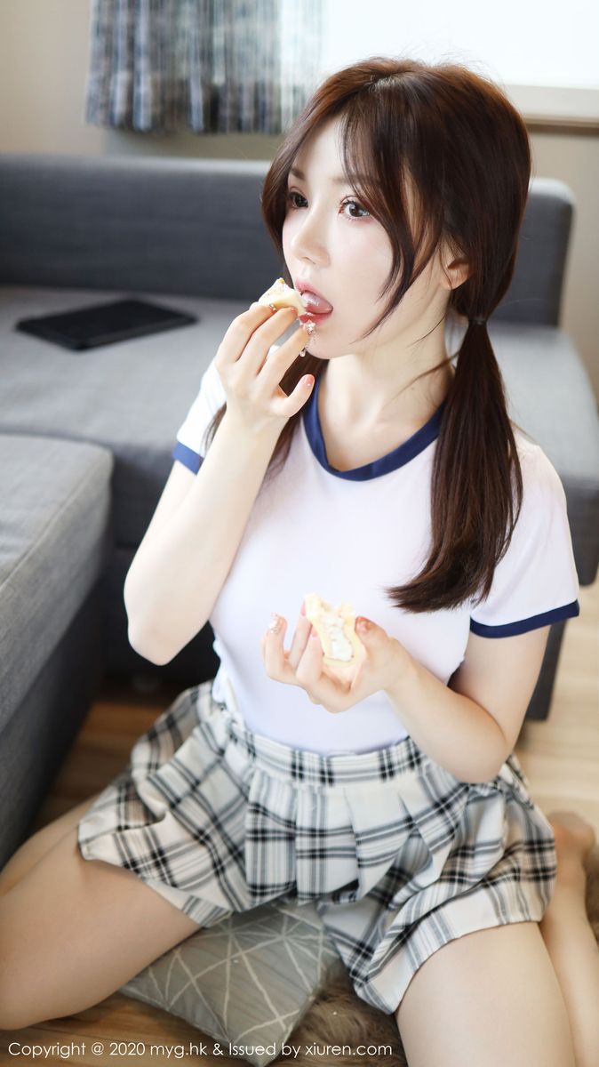 [MyGirl美媛馆] 性感女神糯美子Mini双马尾清纯不失性感日本旅拍  Vol.430