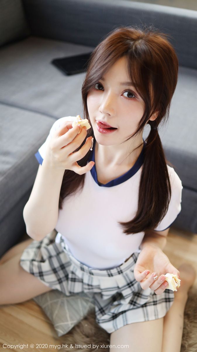 [MyGirl美媛馆] 性感女神糯美子Mini双马尾清纯不失性感日本旅拍  Vol.430