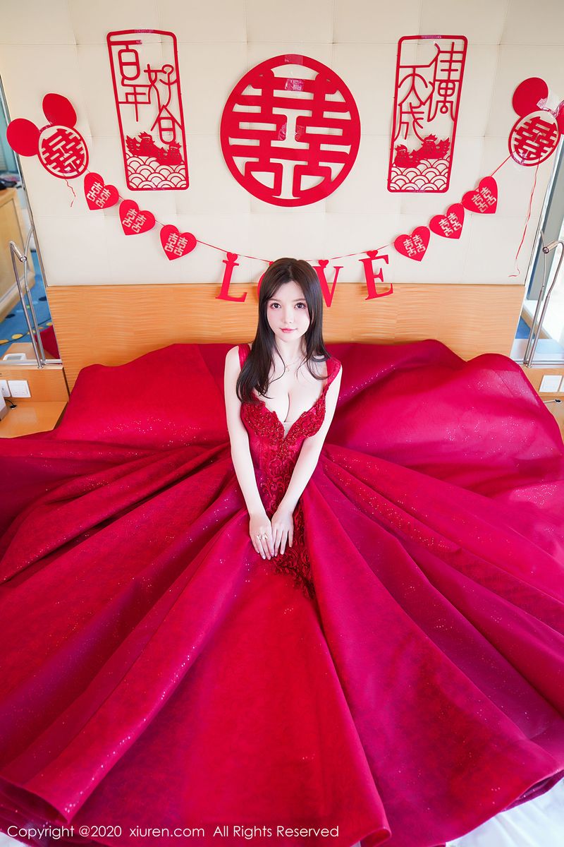 [XIUREN秀人网] 性感女神糯美子Mini红色喜庆《新娘主题》写真 No.2058