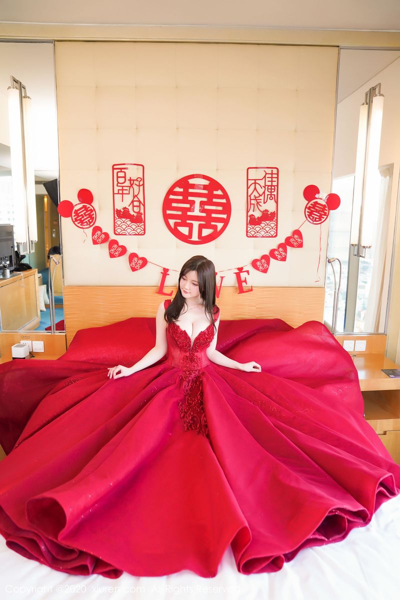 [XIUREN秀人网] 性感女神糯美子Mini红色喜庆《新娘主题》写真 No.2058