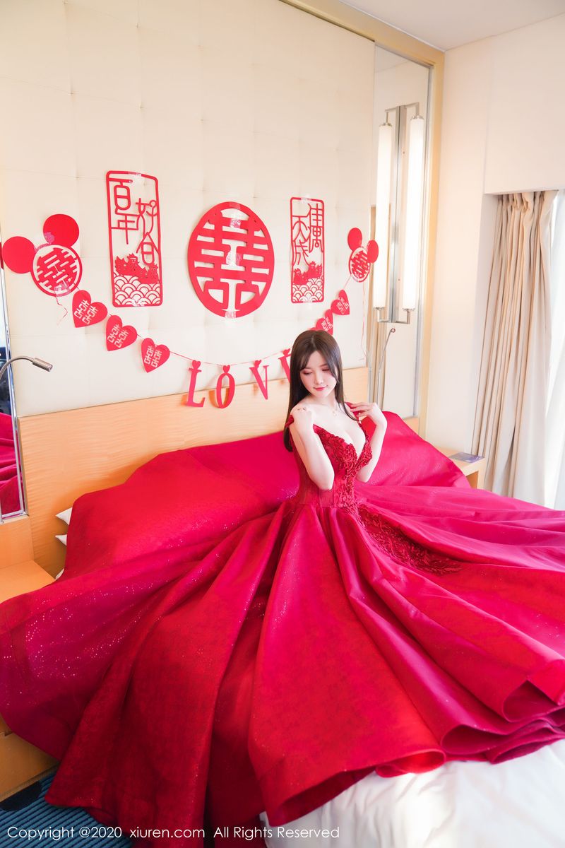 [XIUREN秀人网] 性感女神糯美子Mini红色喜庆《新娘主题》写真 No.2058