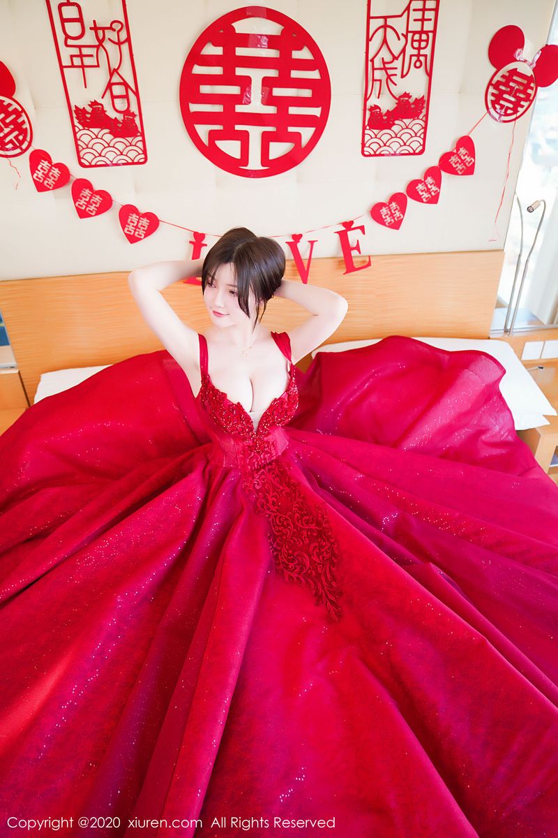 [XIUREN秀人网] 性感女神糯美子Mini红色喜庆《新娘主题》写真 No.2058