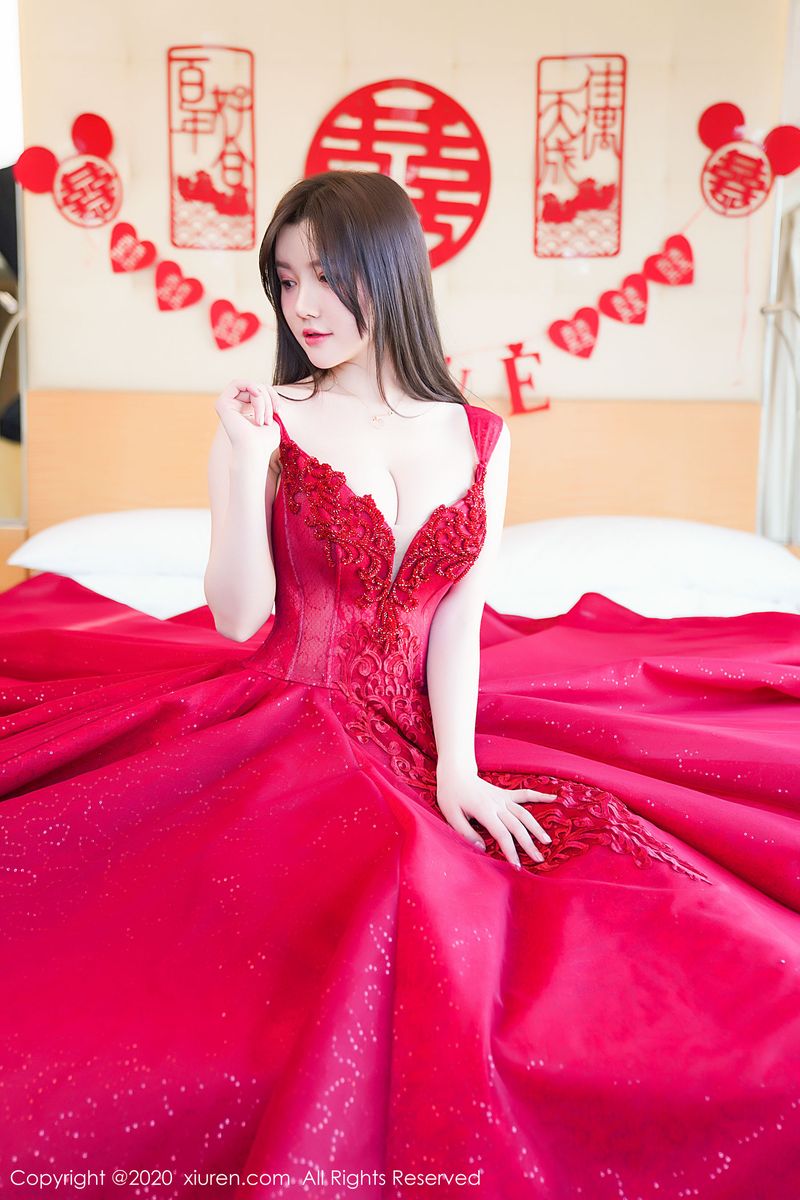 [XIUREN秀人网] 性感女神糯美子Mini红色喜庆《新娘主题》写真 No.2058