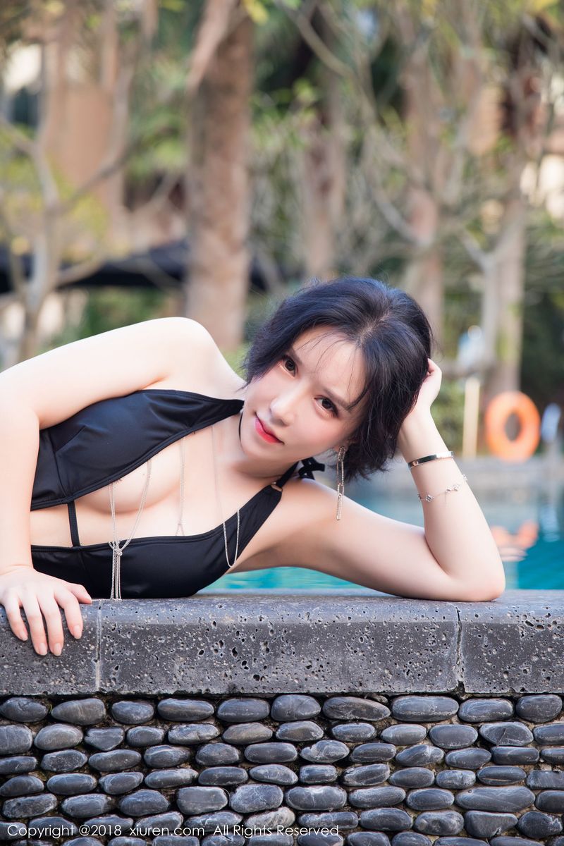 [XiuRen秀人网] 新人模特沈欢欣黑色性感泳装首套魅惑写真 No.1259