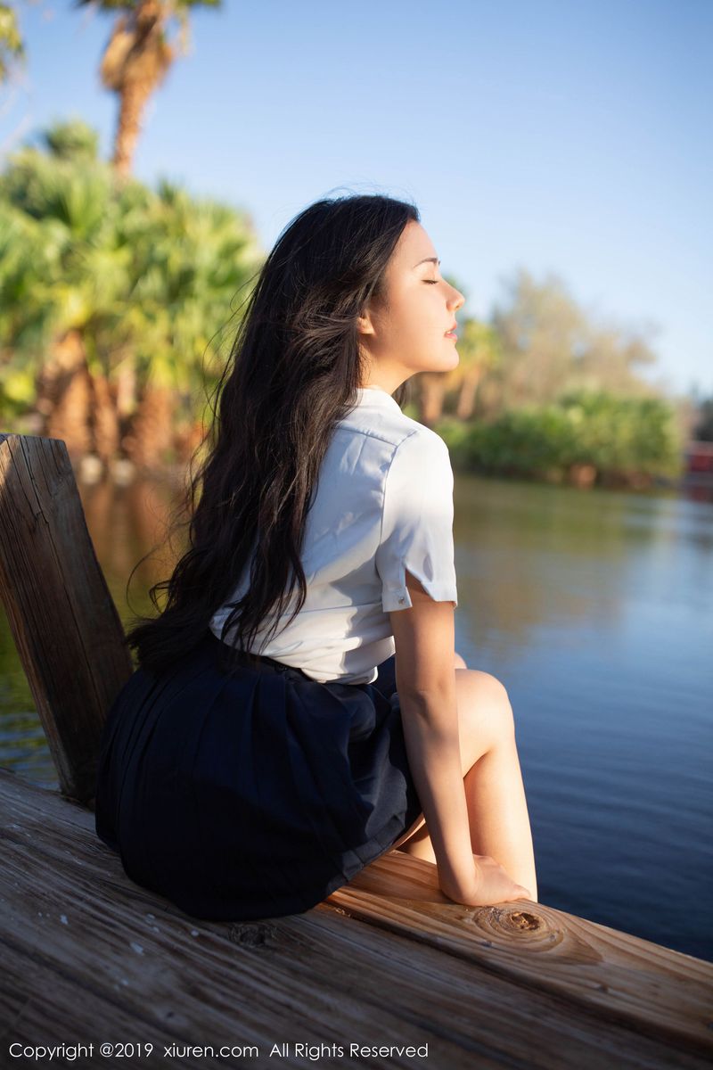 [XIUREN秀人网] 性感女神Manuela玛鲁娜室外皮划艇系列美国旅拍 No.1719