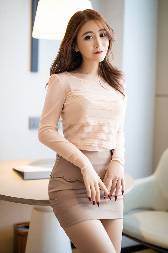 妩媚少女绯月樱丝袜美脚睡姿撩人