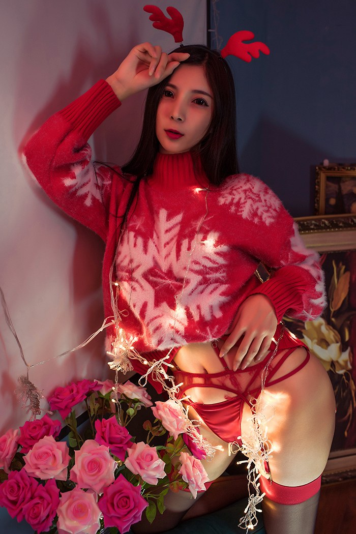 蜜汁女郎小蛮妖绝色胴体娇羞裸露