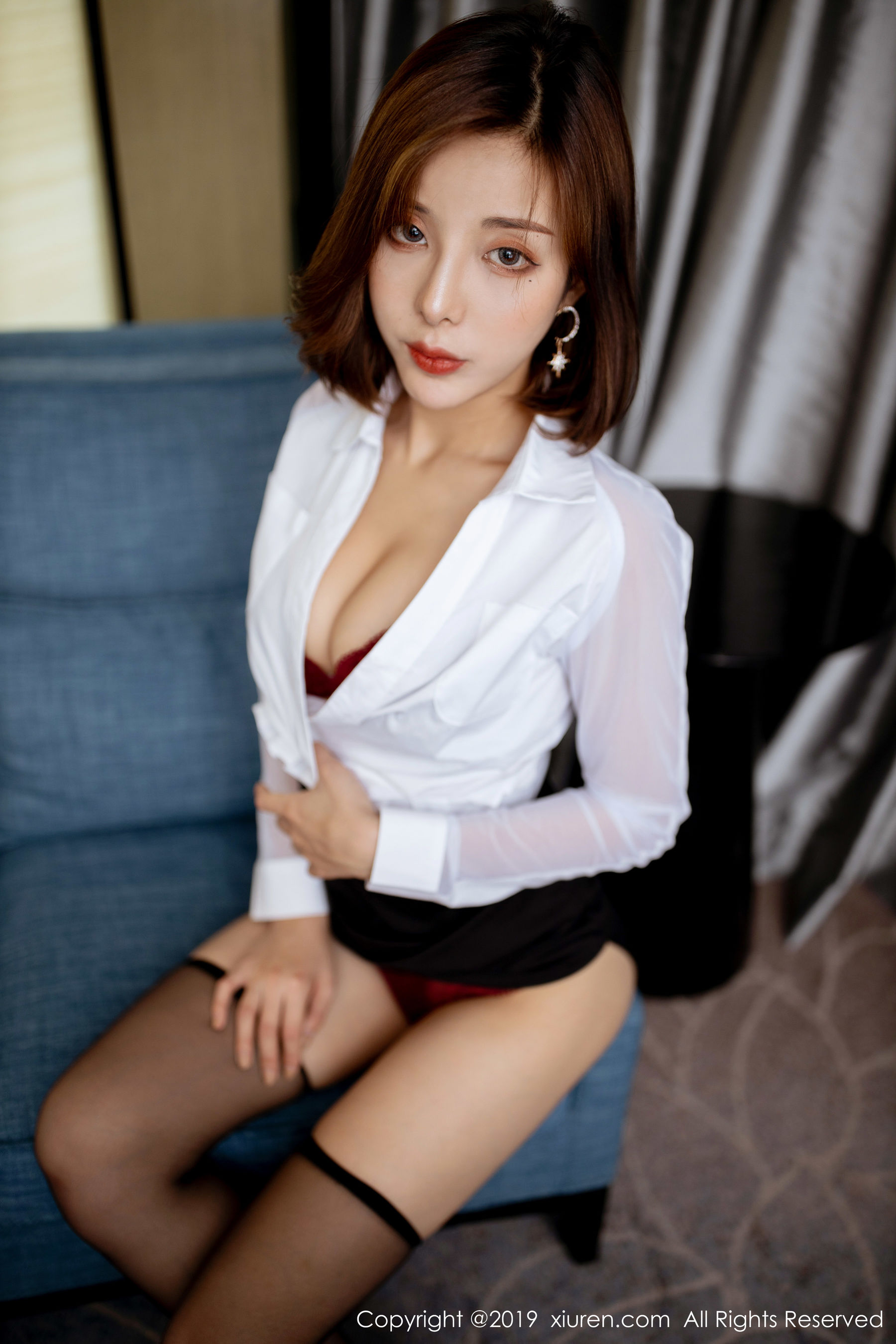 陈小喵《性感女秘书系列》 [秀人XIUREN] No.1841 写真集