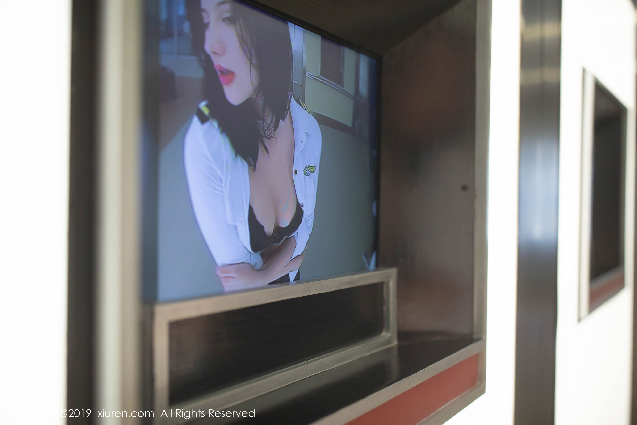 就是阿朱啊《空乘指挥中心》 [秀人XIUREN] No.1870 写真集