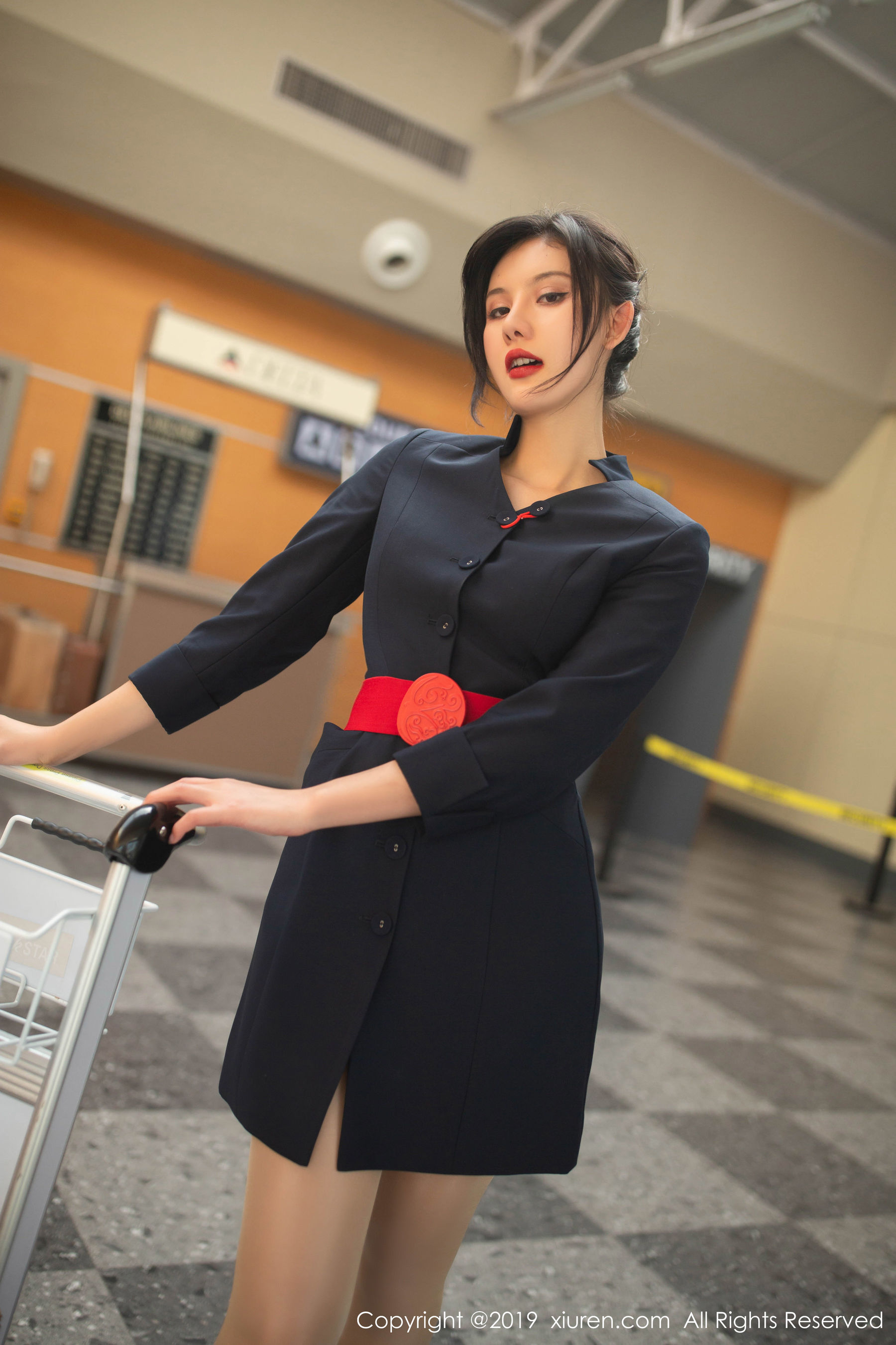 就是阿朱啊《机厅地勤主题》 [秀人XIUREN] No.1881 写真集