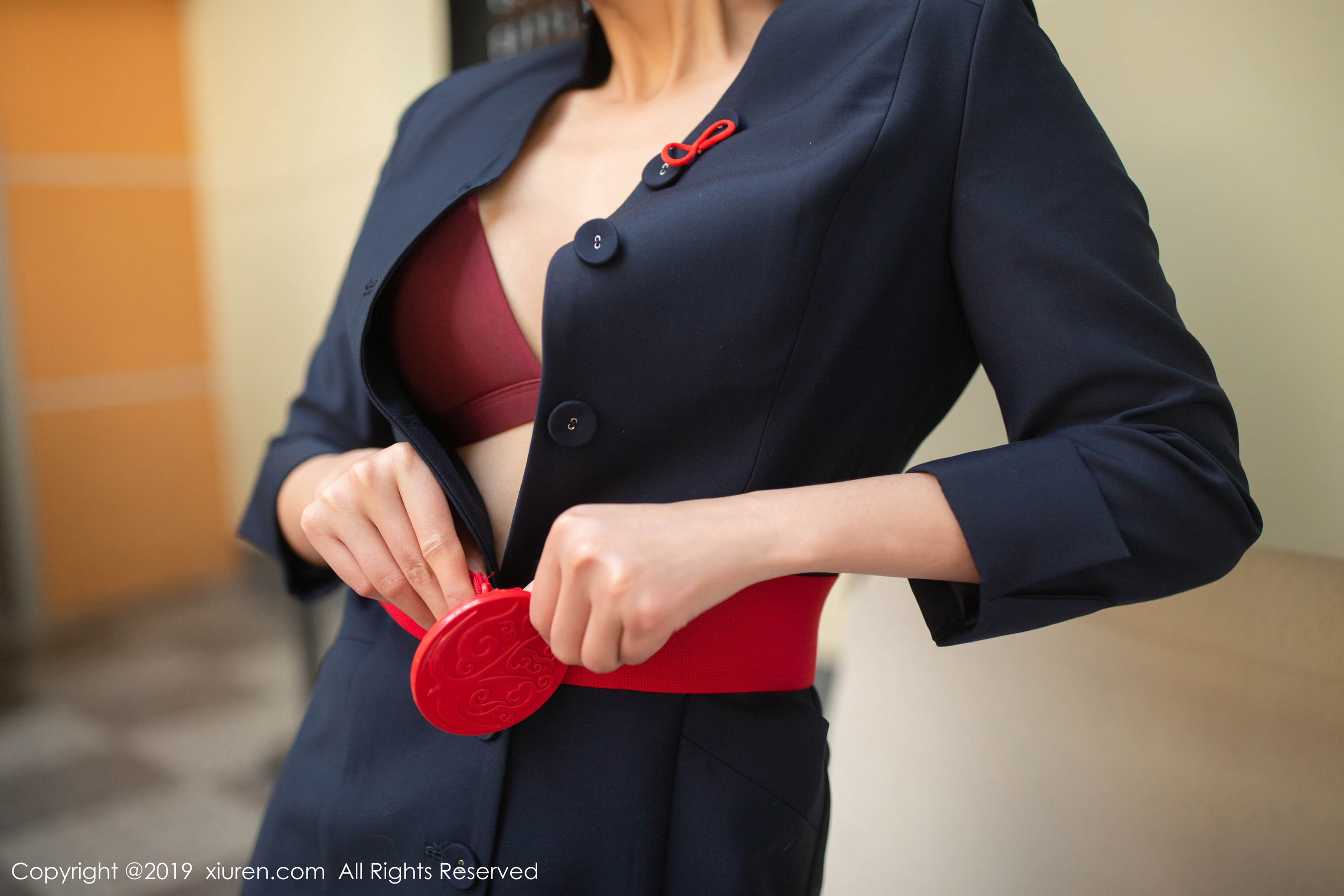 就是阿朱啊《机厅地勤主题》 [秀人XIUREN] No.1881 写真集