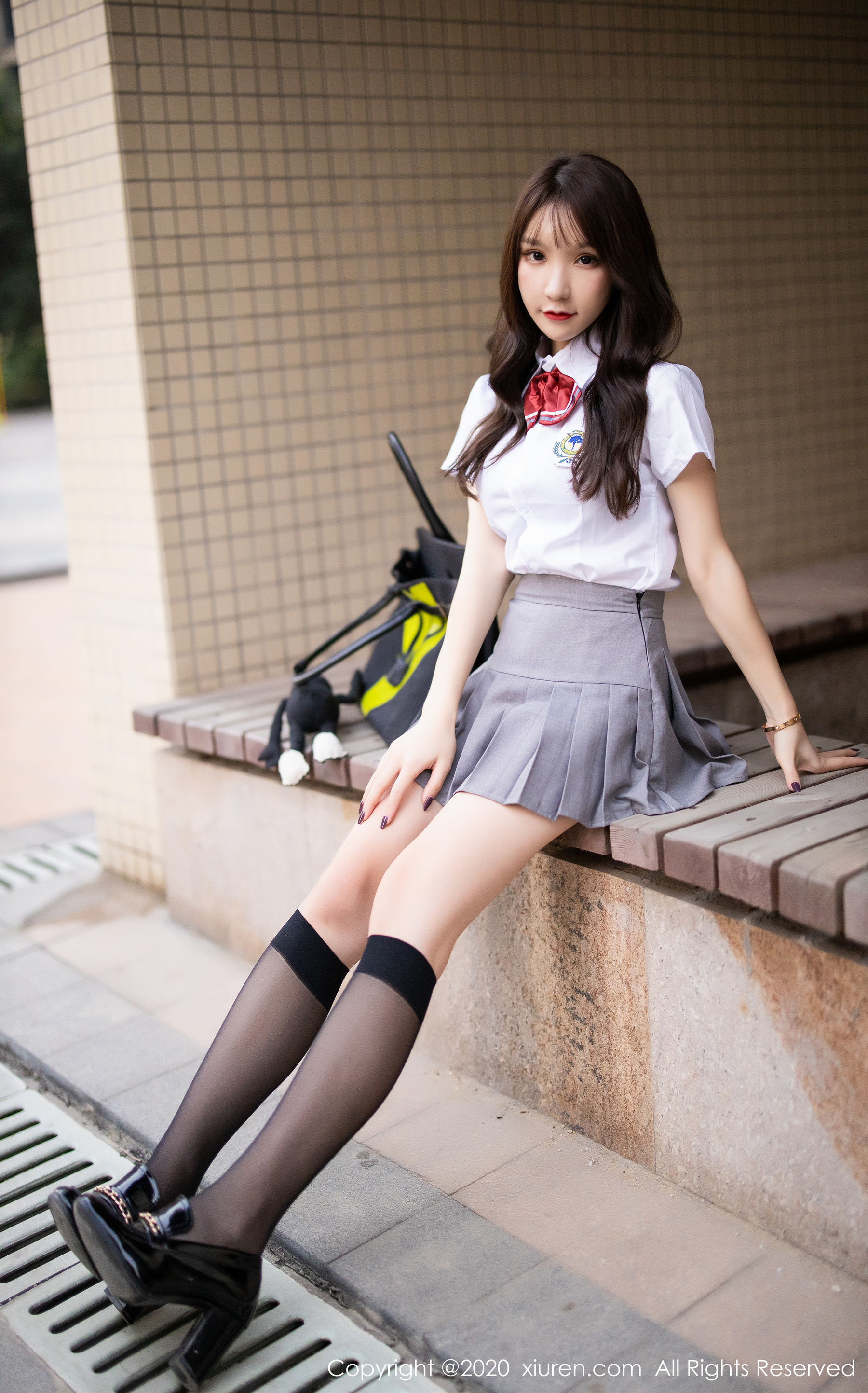 周于希Sandy《学生装主题系列》 [秀人XIUREN] No.1899 写真集