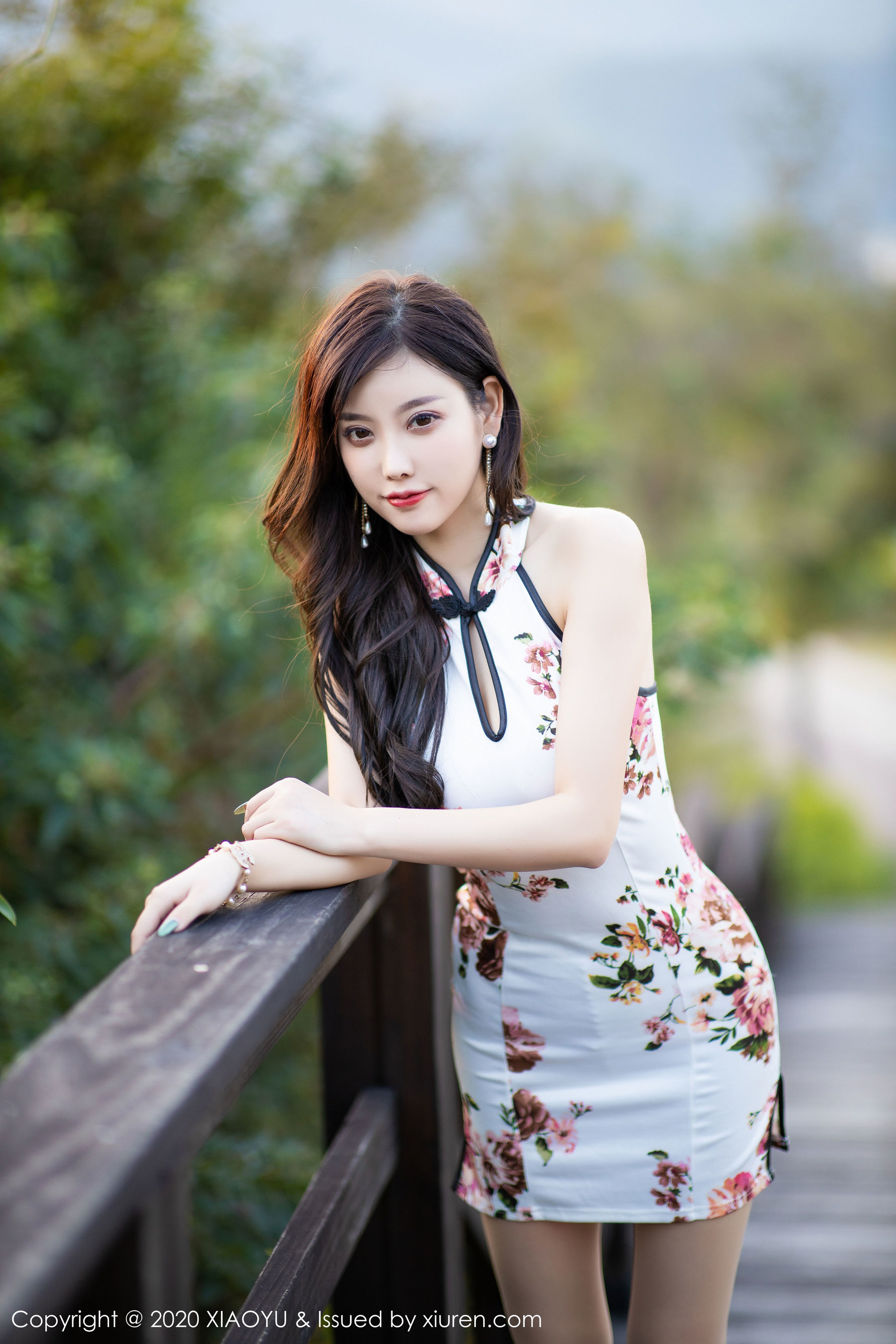 杨晨晨sugar《美臀玉足的极致诱惑》 [语画界XIAOYU] Vol.233 写真集