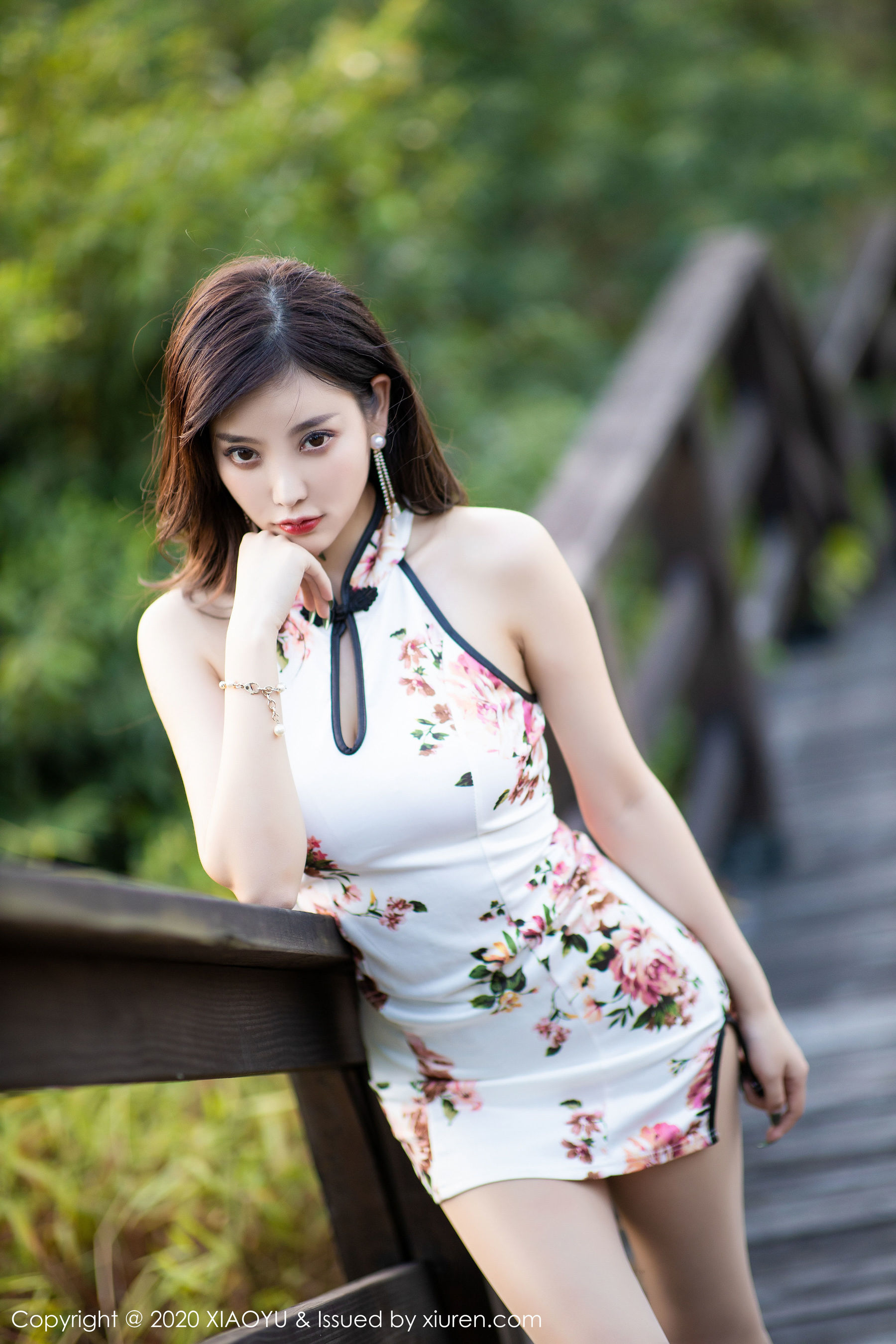 杨晨晨sugar《美臀玉足的极致诱惑》 [语画界XIAOYU] Vol.233 写真集