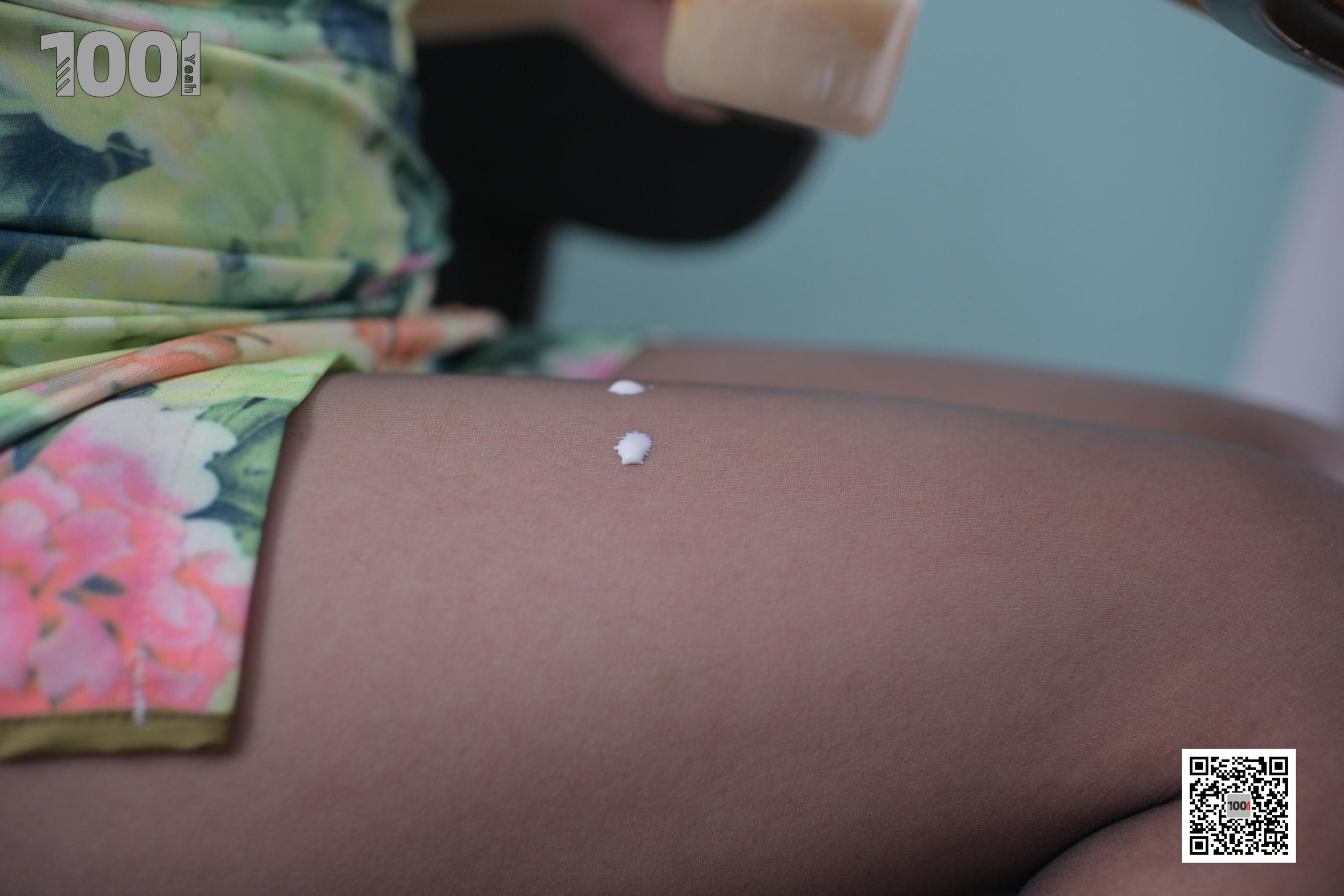 模特真真 《浓缩胶囊》  [一千零一夜IESS] 丝袜美腿写真集