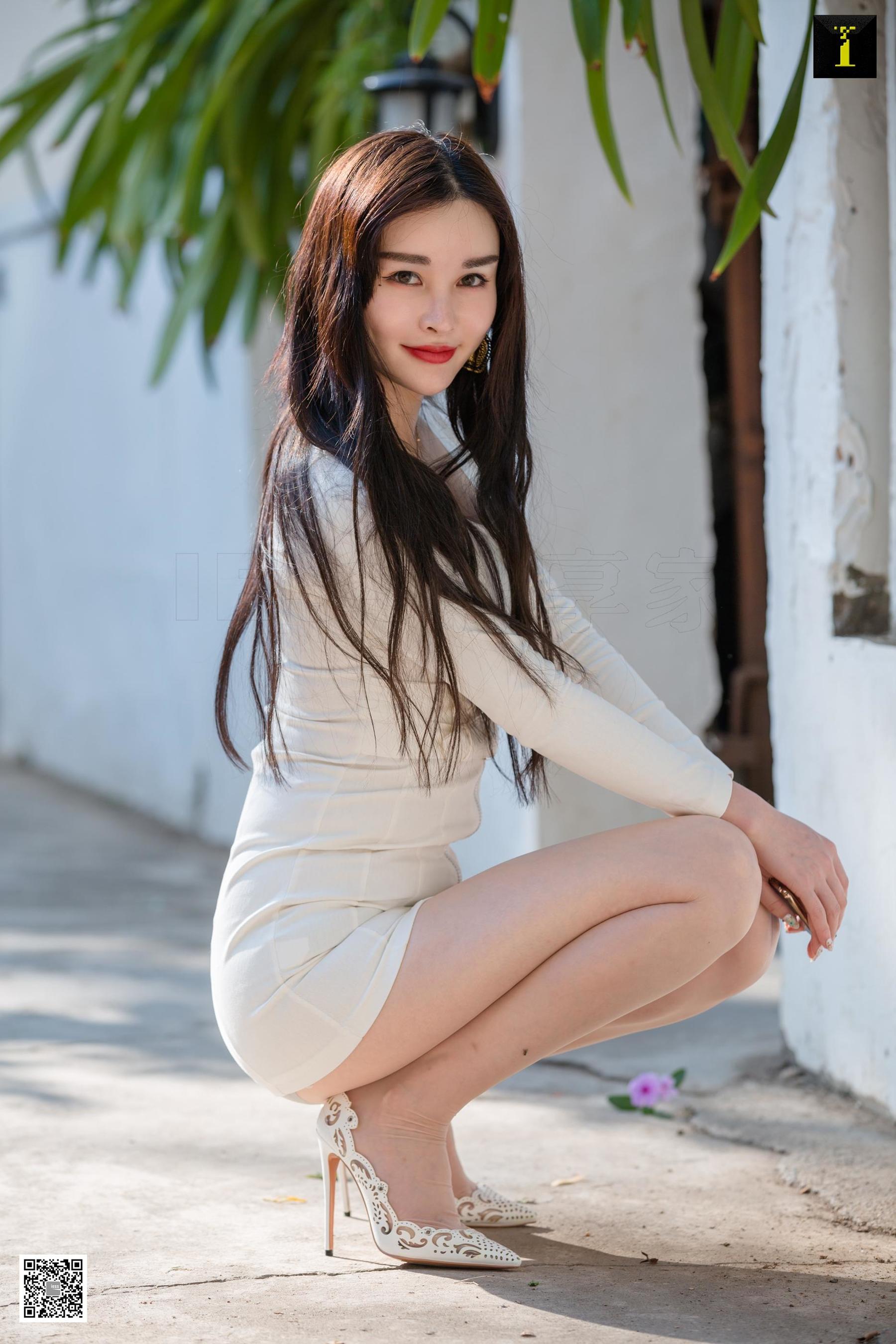 模特喵姐 《白花花的美人》 [异思趣向IESS] 写真集