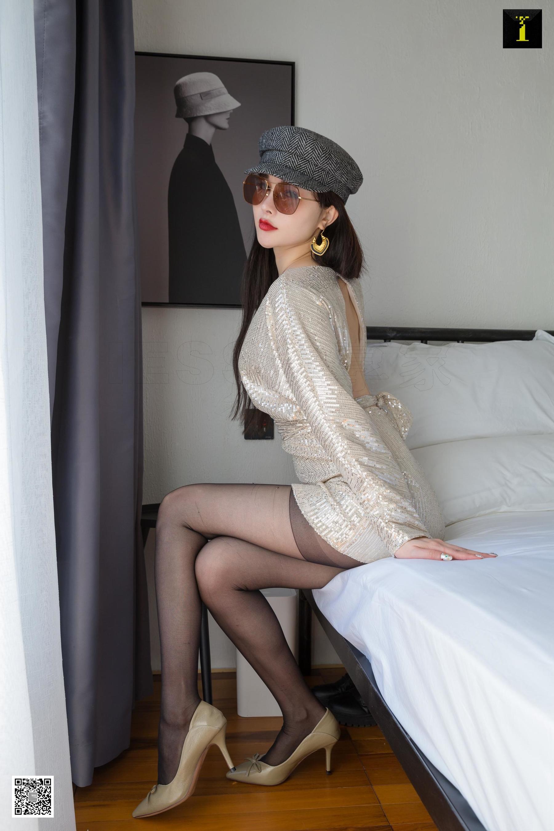 模特喵姐 《背后的秘密》 [异思趣向IESS] 美腿丝足写真集