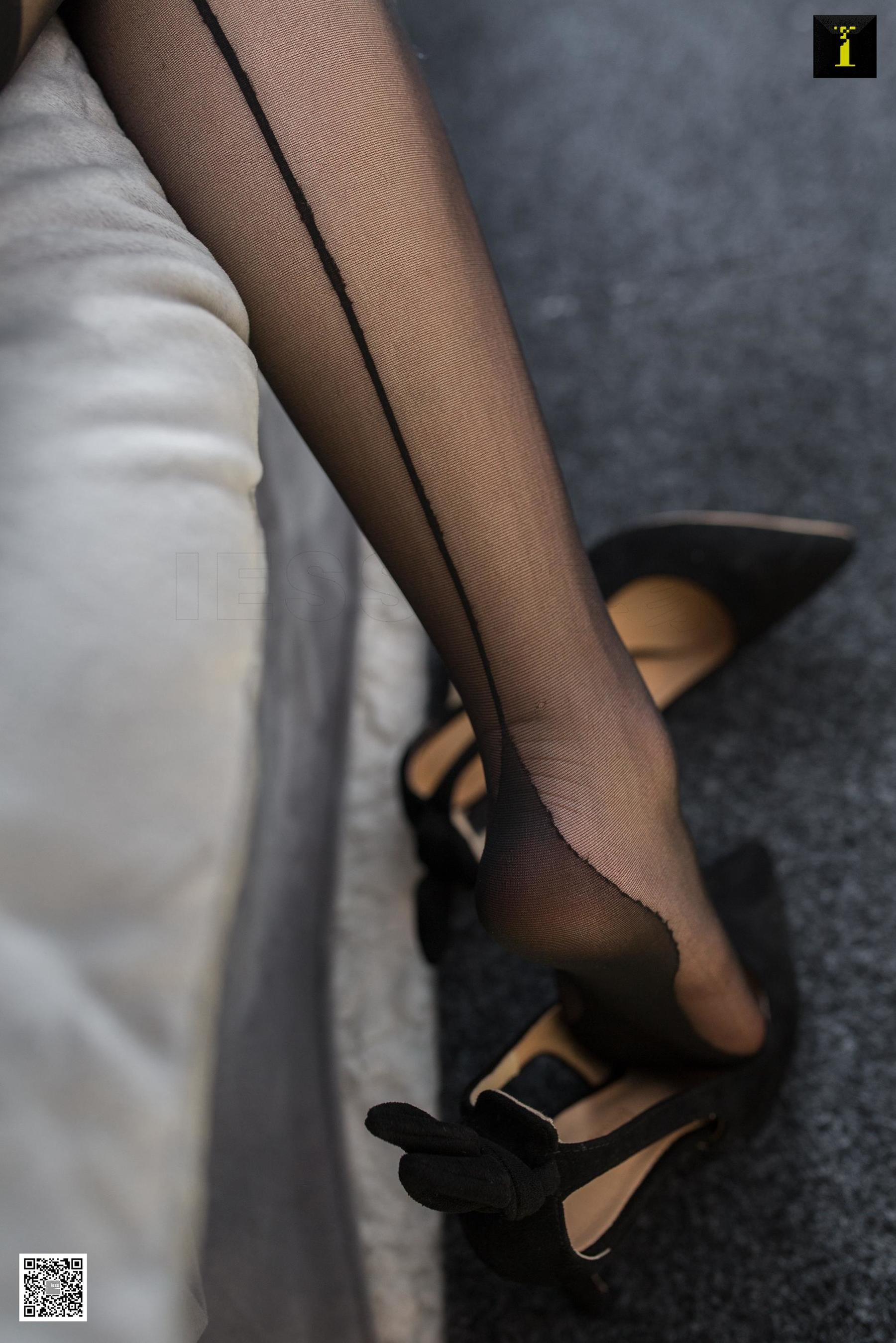 模特小衫 《复古中线筒袜》 [异思趣向IESS] 写真集