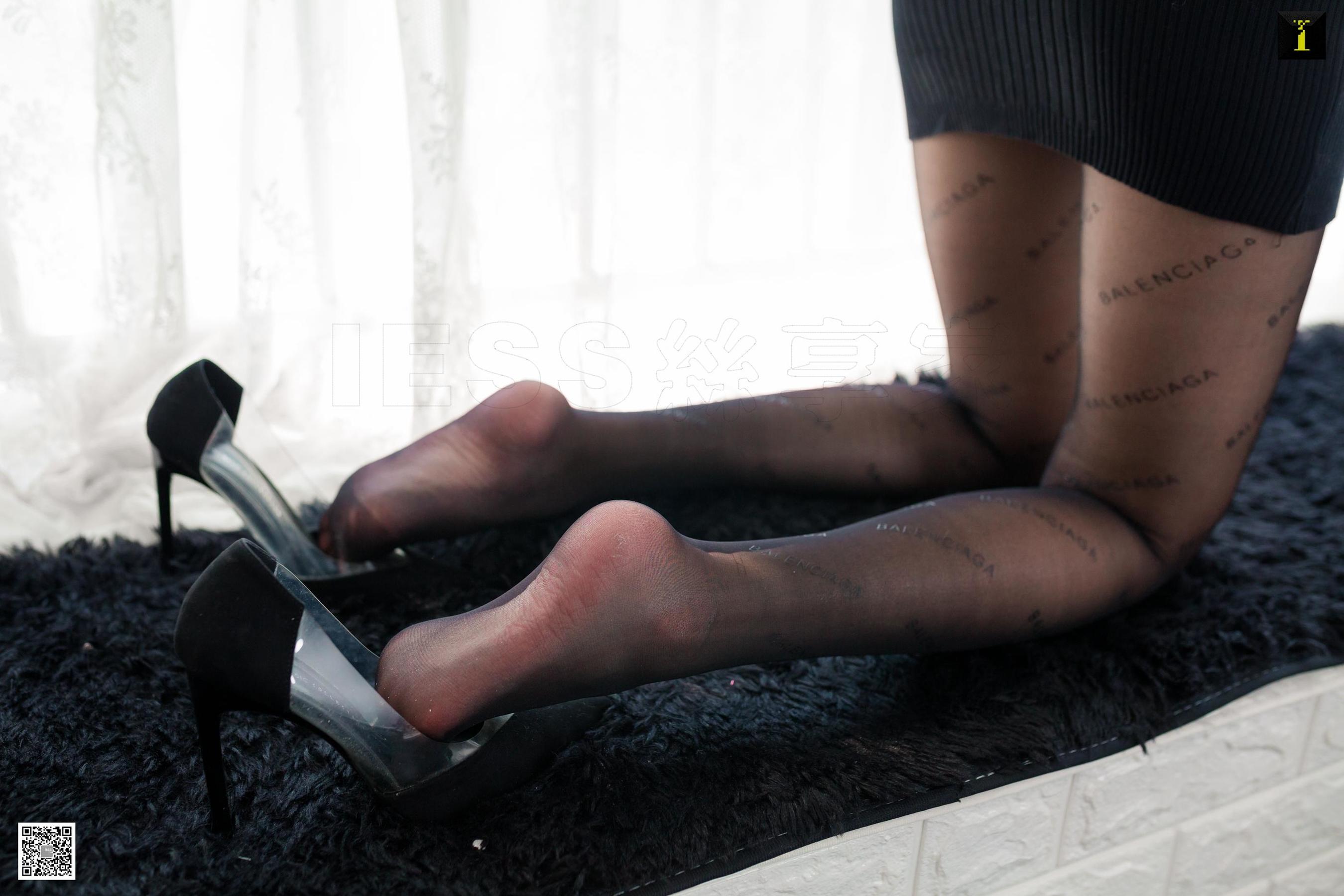 模特尧尧 《混血范歌手》 写真集[异思趣向IESS]