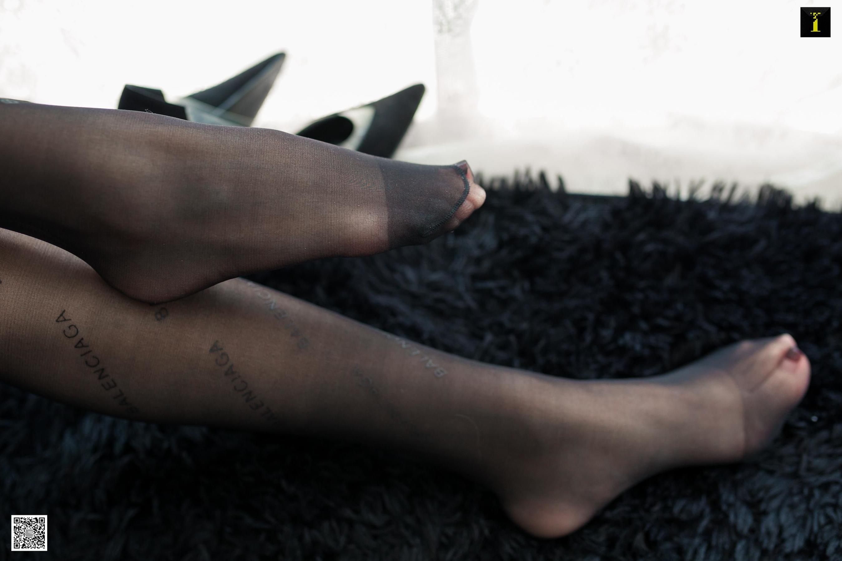 模特尧尧 《混血范歌手》 写真集[异思趣向IESS]